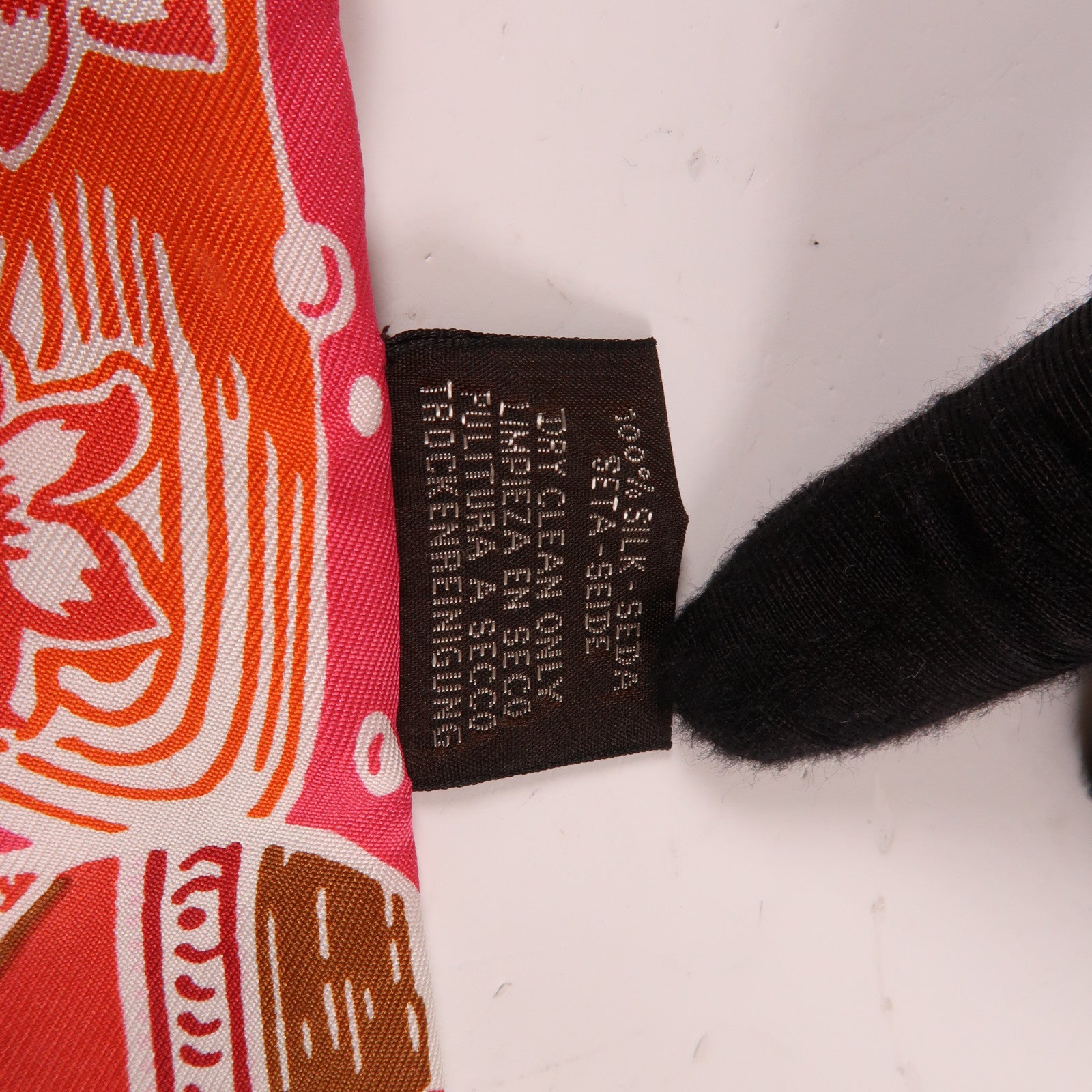 HERMES 絲質Twilly絲巾粉紅色