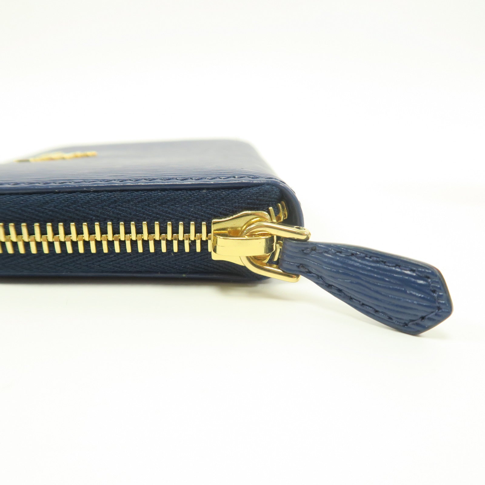 PRADA Saffiano皮革Coin Case金扣卡片套藍色