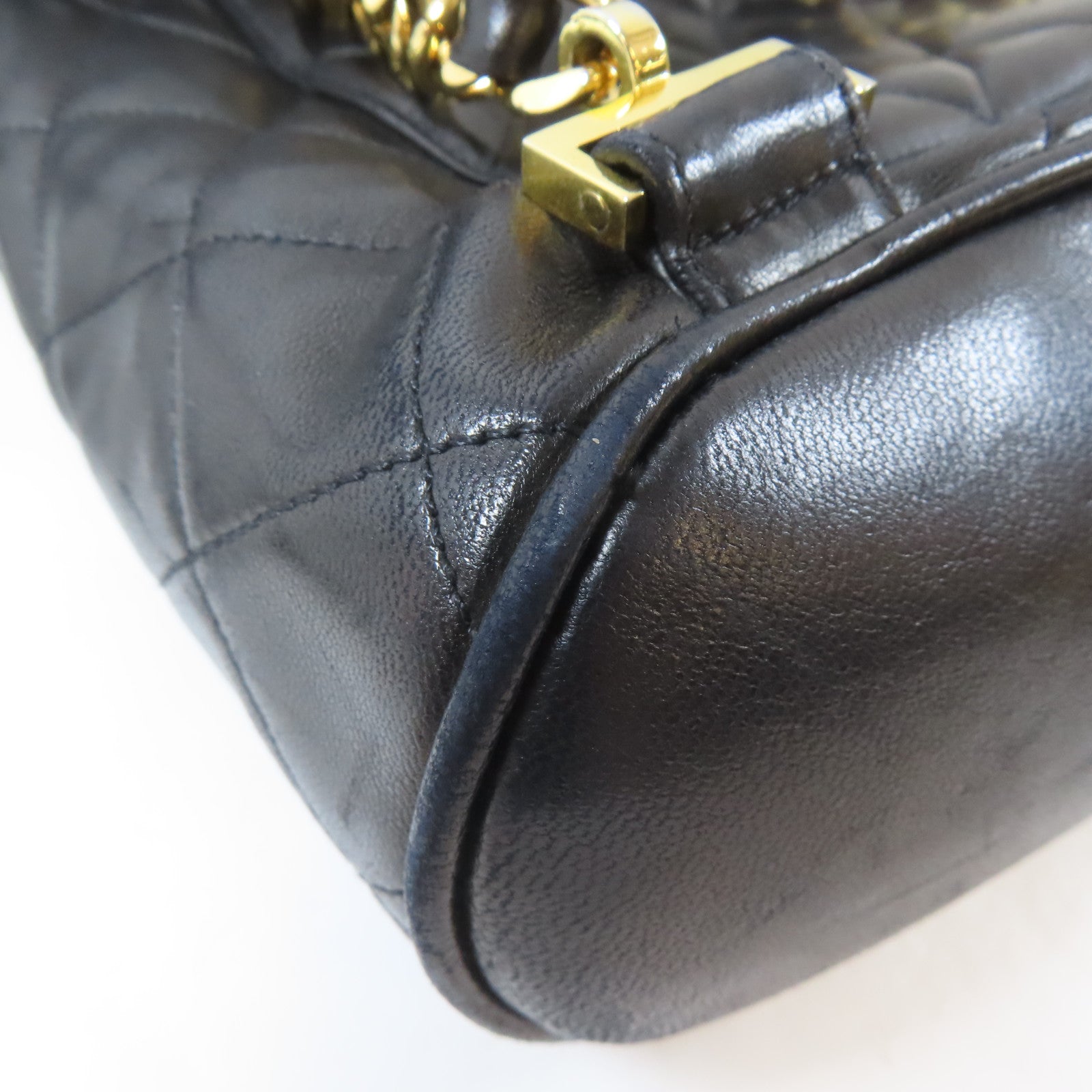 CHANEL 【激減優惠】菱格羊皮皮革Backpack金扣背包黑色