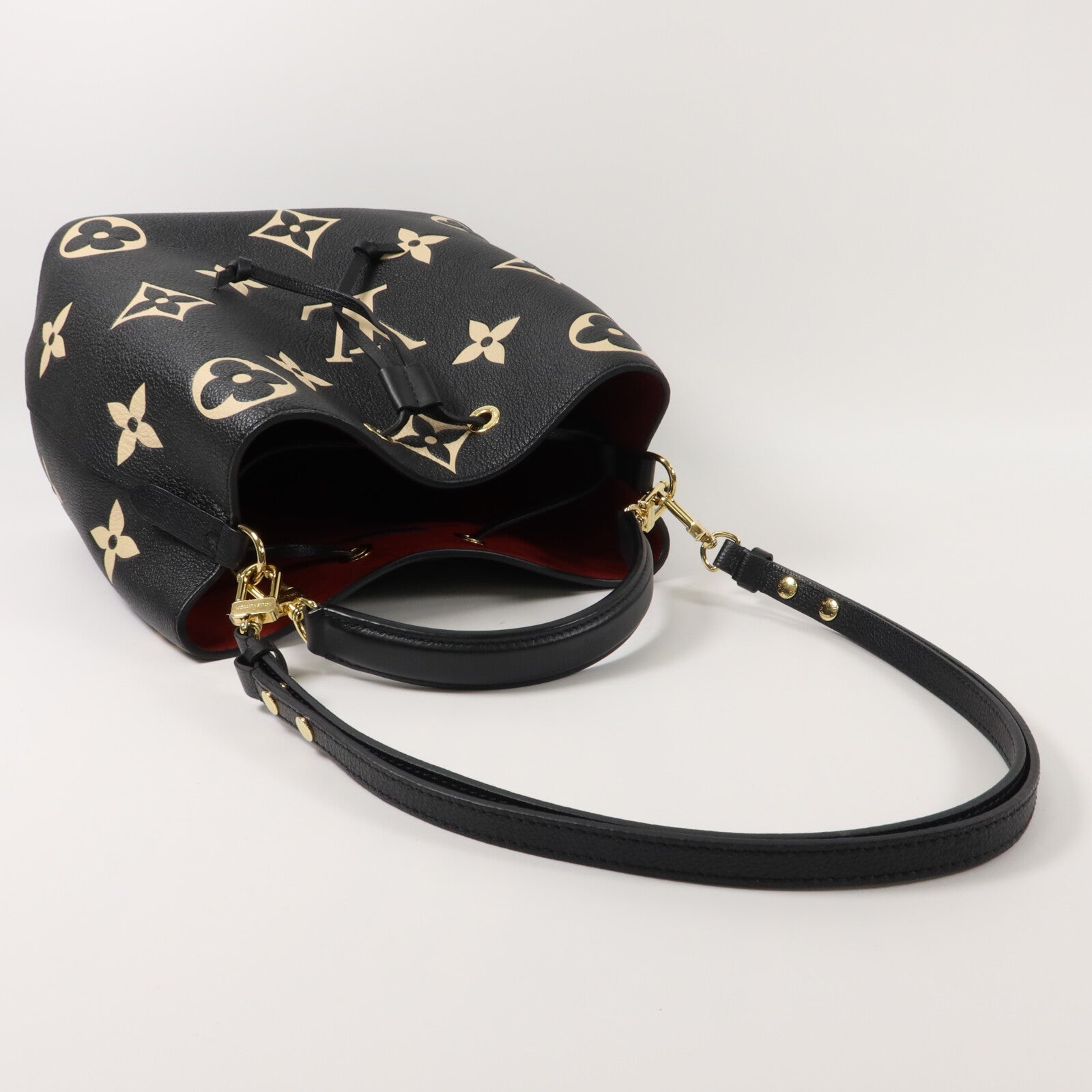 LOUIS VUITTON Monogram Empreinte Bicolor Neo Noe MM手挽肩背兩用袋