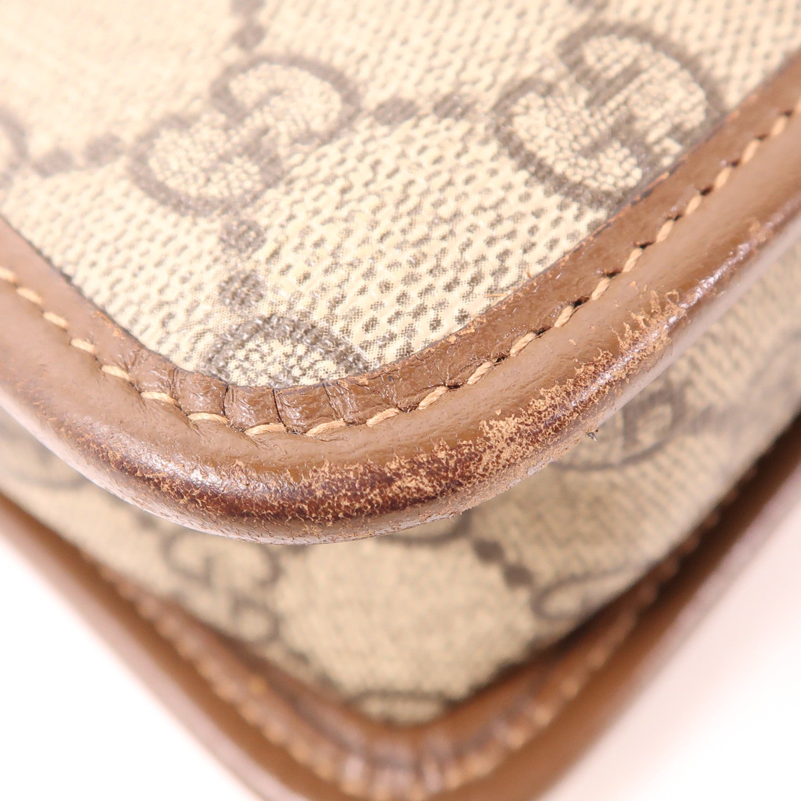GUCCI 塗層帆布Shoulder Bag金扣肩背袋