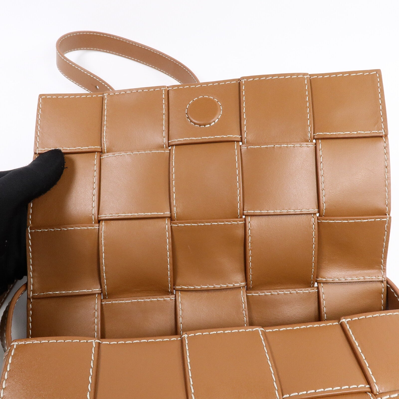 BOTTEGA VENETA 牛皮皮革Cassette Bag Small肩背袋