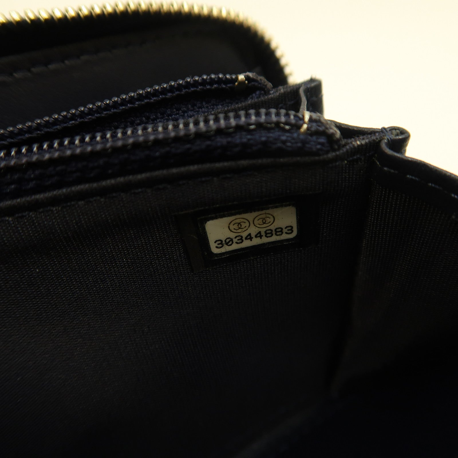 CHANEL 【激減優惠】牛仔布Deauville Small Zip Wallet金扣長錢包藍色