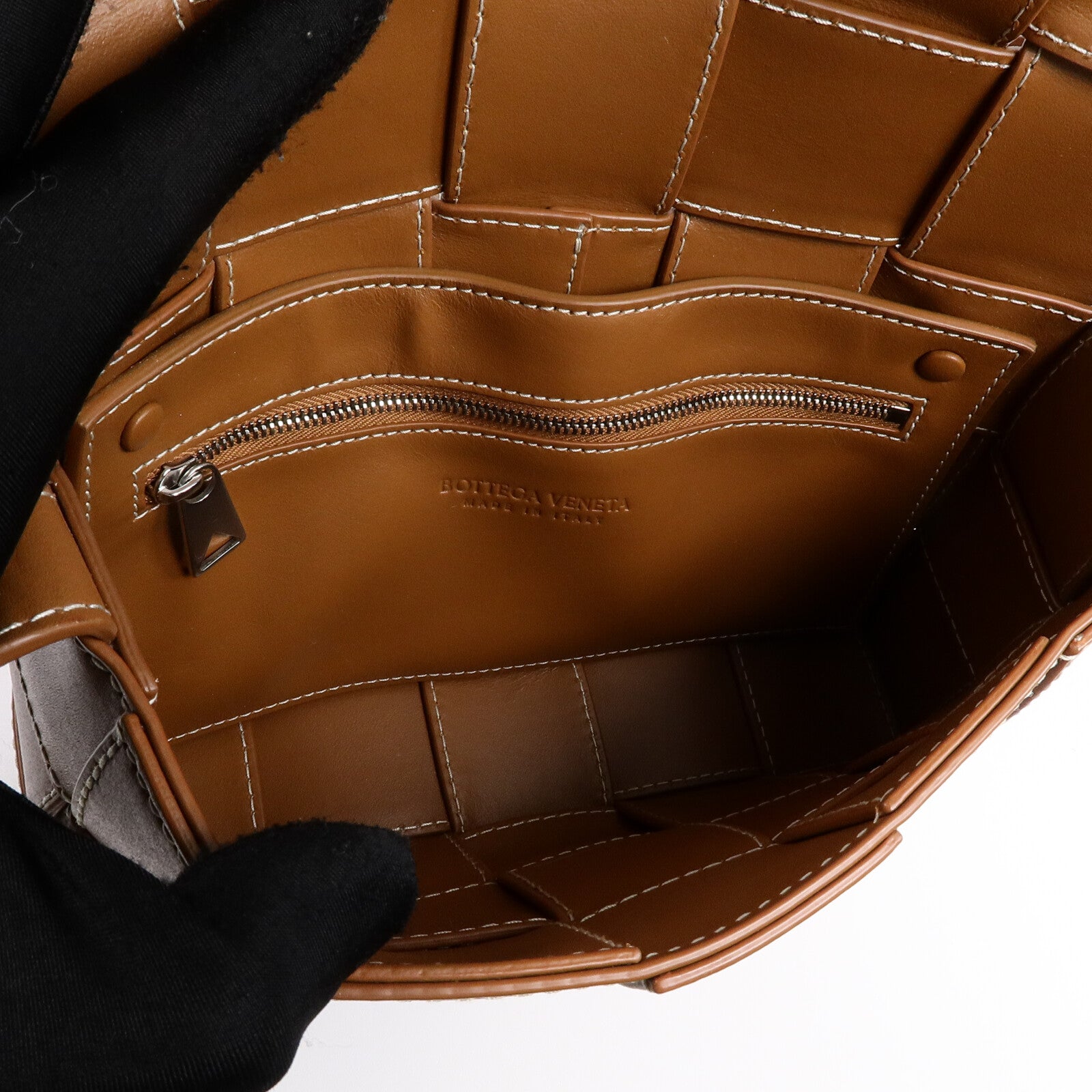 BOTTEGA VENETA 牛皮皮革Cassette Bag Small肩背袋