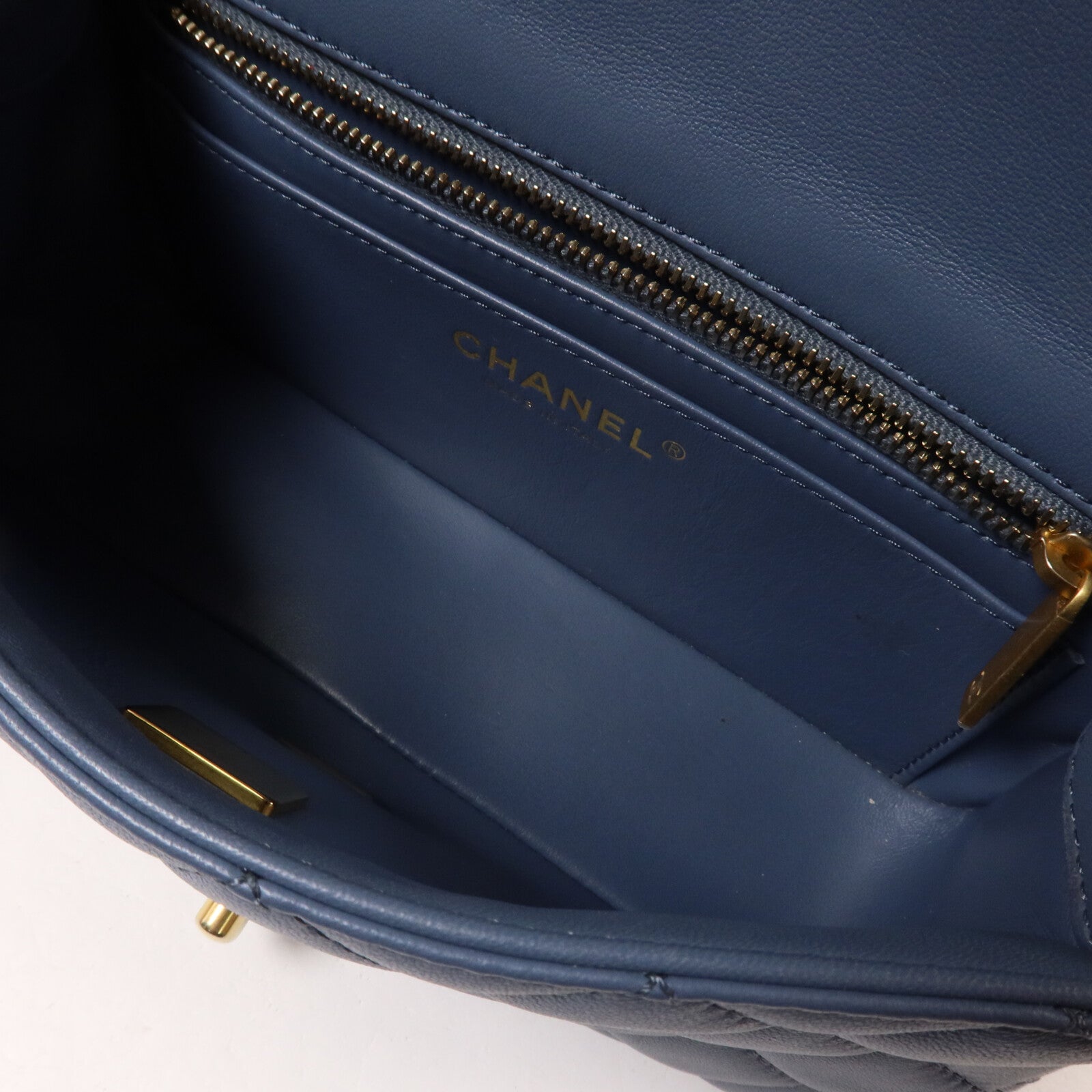 CHANEL 羊皮皮革Mini Classic 20 Gold Ball鏈帶肩背袋