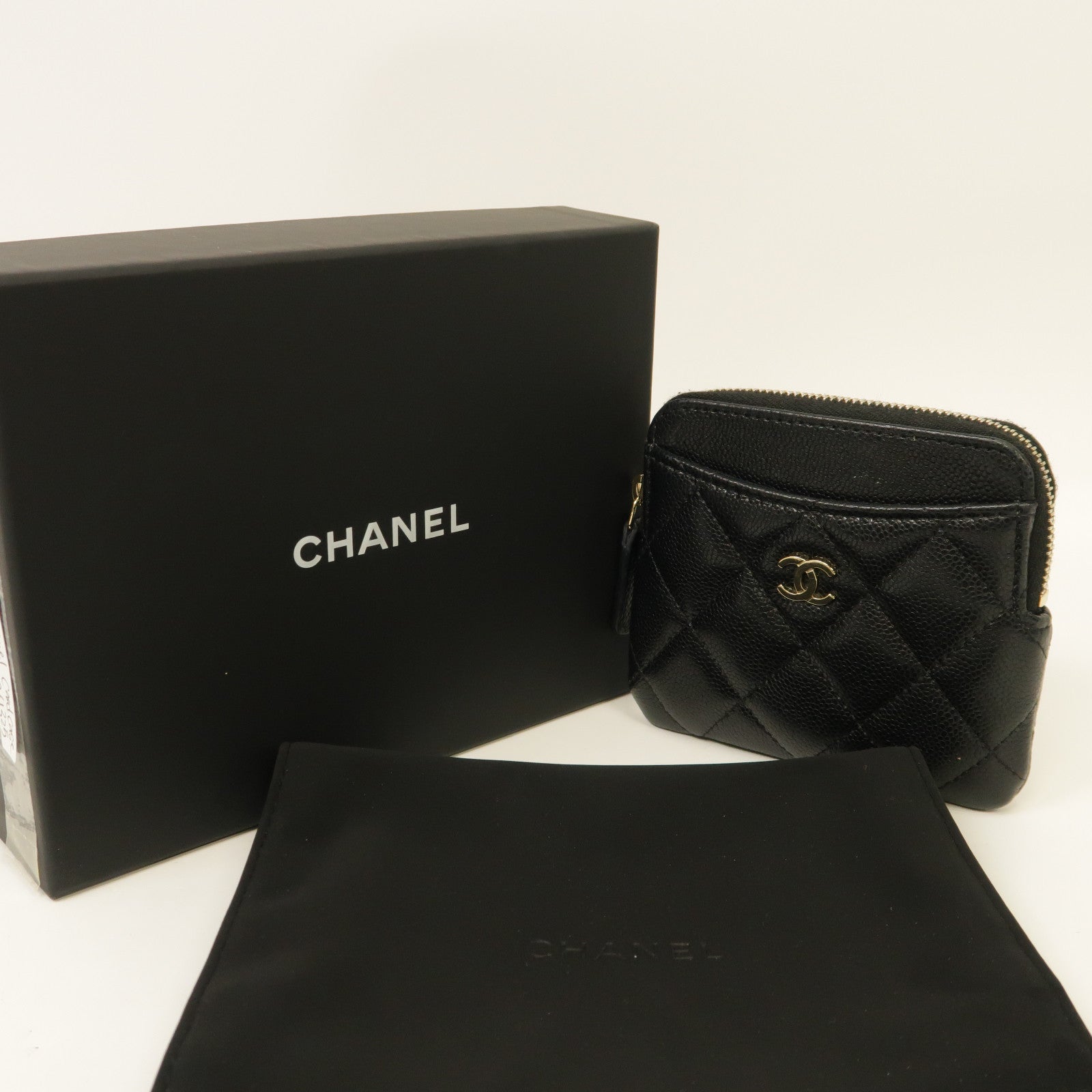 CHANEL 菱格Caviar皮革Card Case金扣卡片套黑色