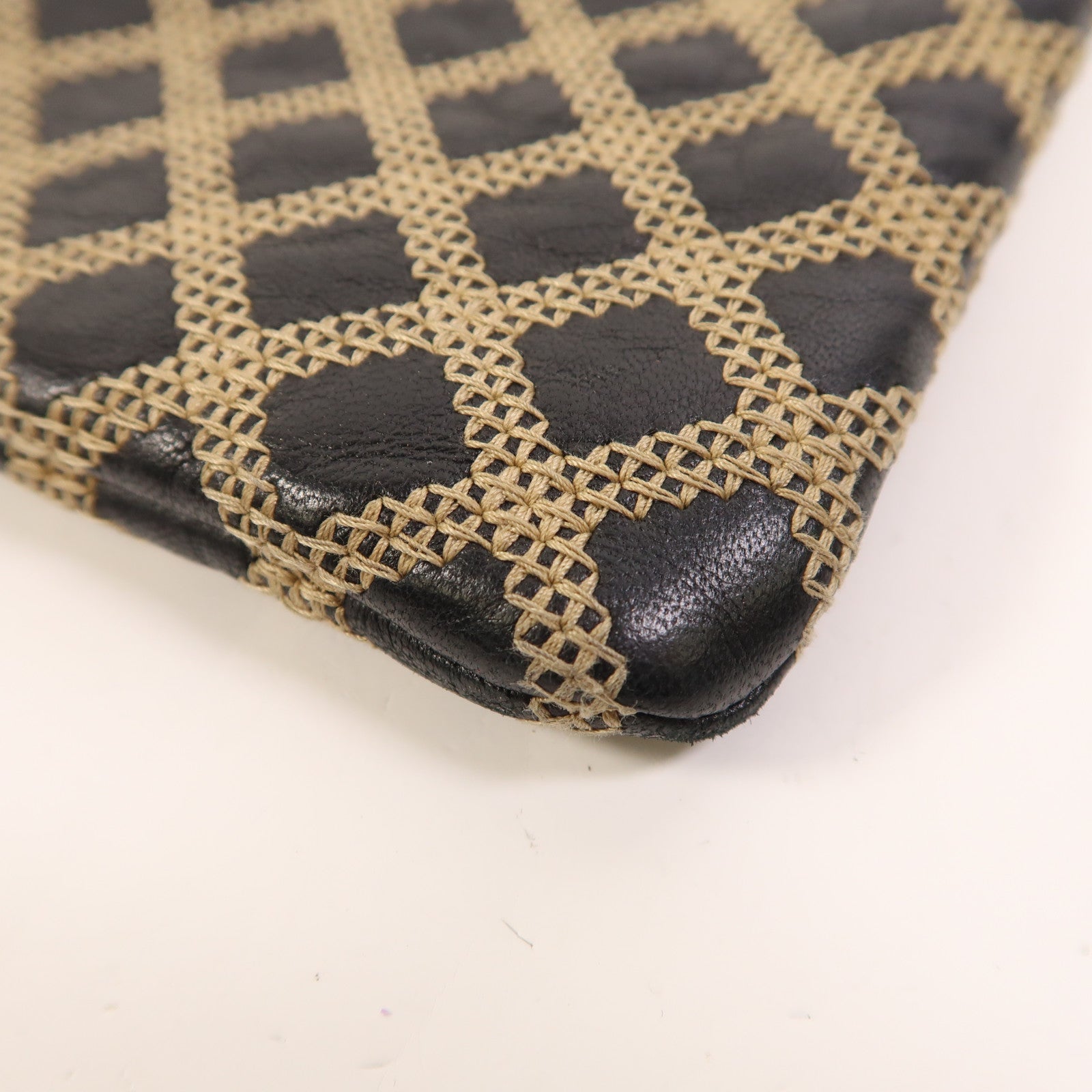 CHANEL 羊皮皮革Clutch金扣手拿包