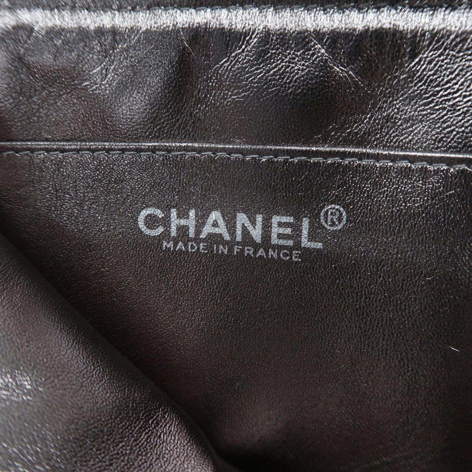 CHANEL 【激減優惠】皮革Clutch銀扣手拿包銀色