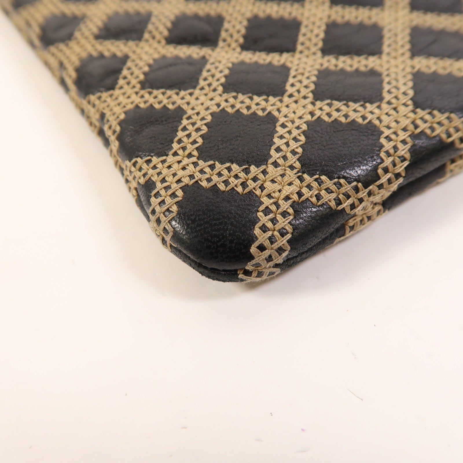 CHANEL 羊皮皮革Clutch金扣手拿包