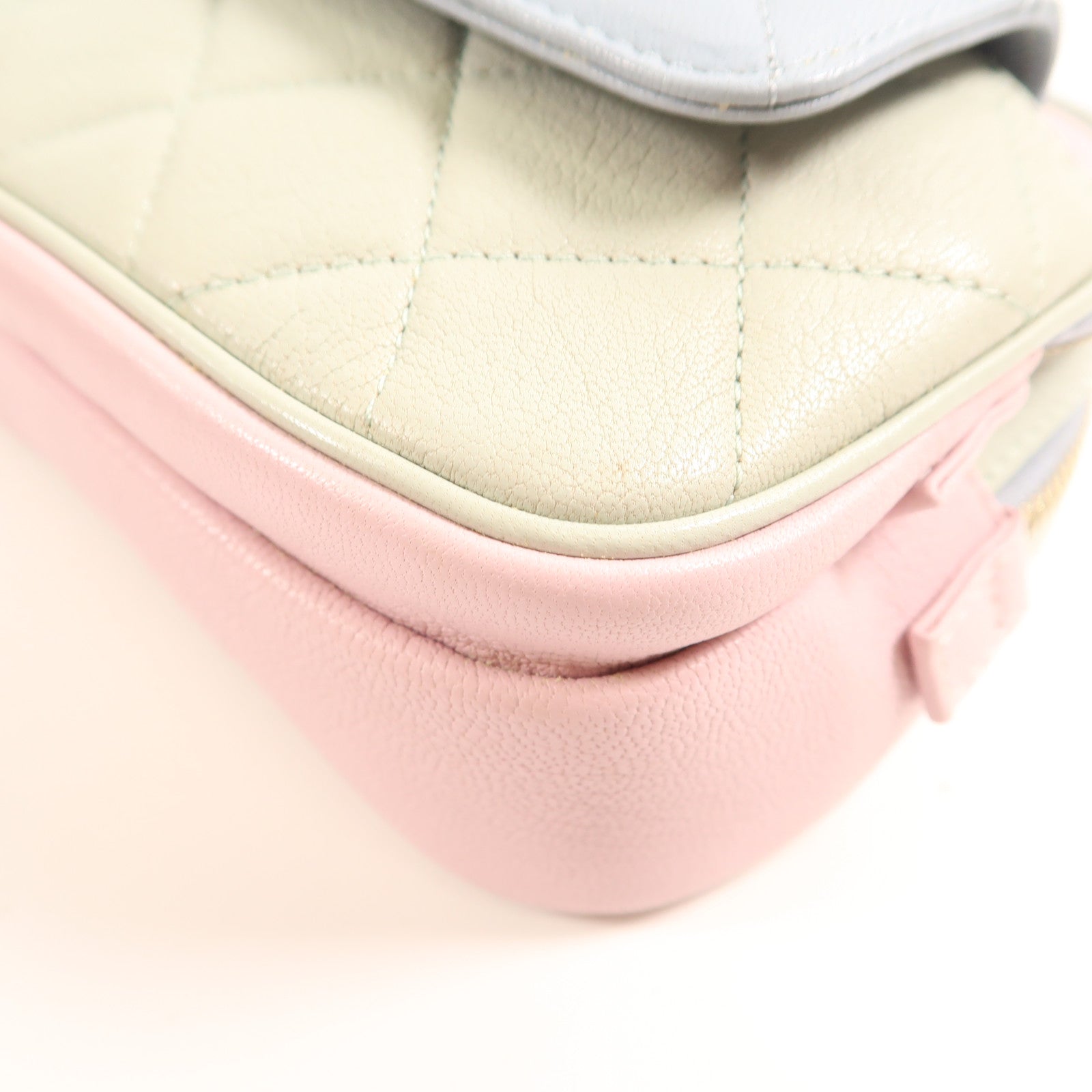 CHANEL 牛皮皮革Waist Bag金扣鏈帶腰包