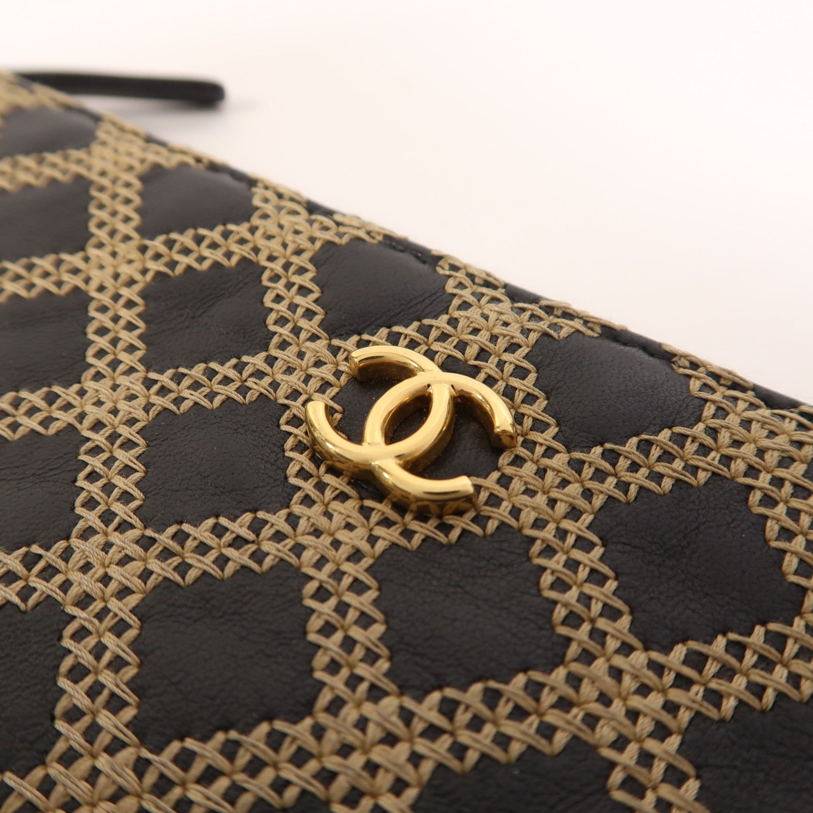 CHANEL 羊皮皮革Clutch金扣手拿包