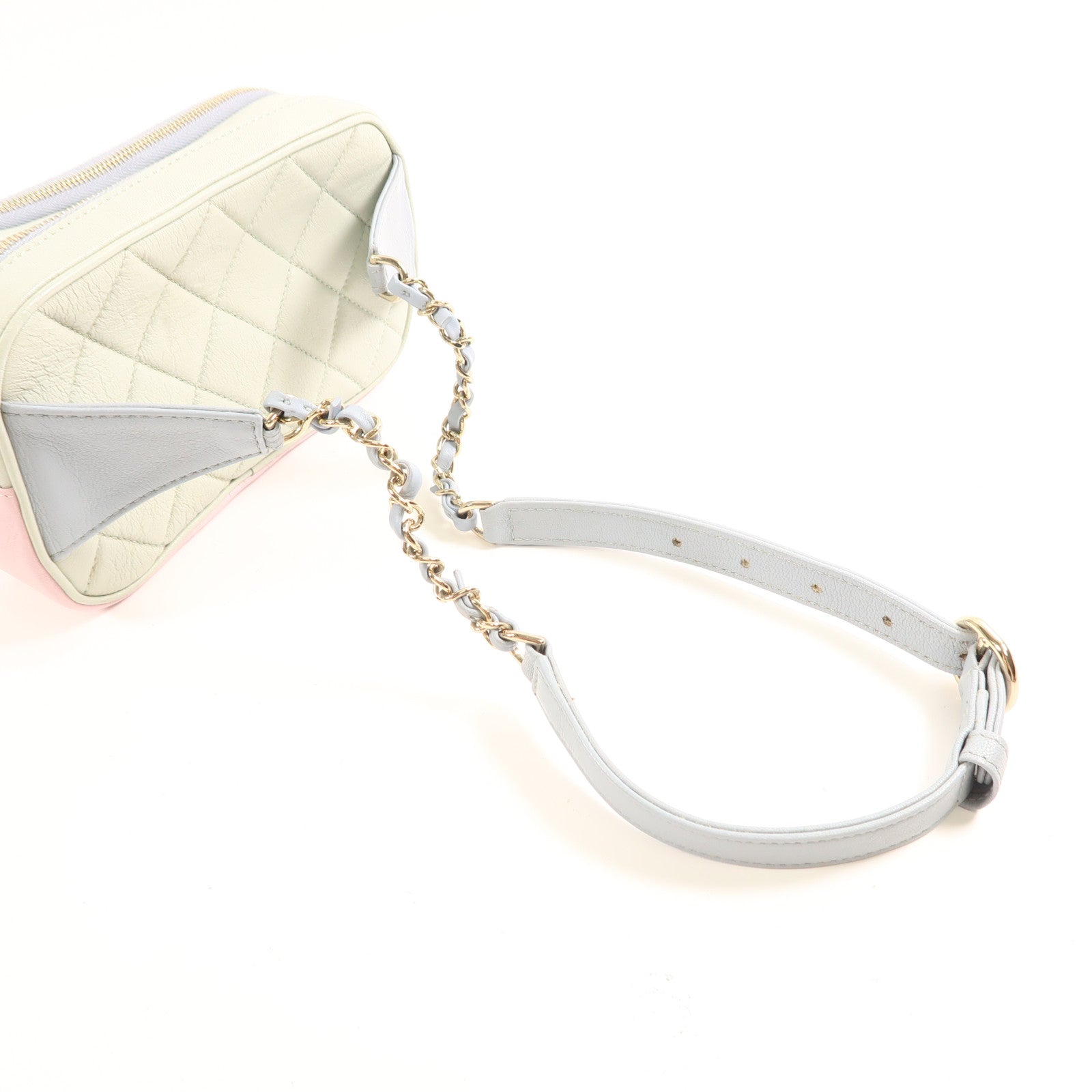 CHANEL 牛皮皮革Waist Bag金扣鏈帶腰包