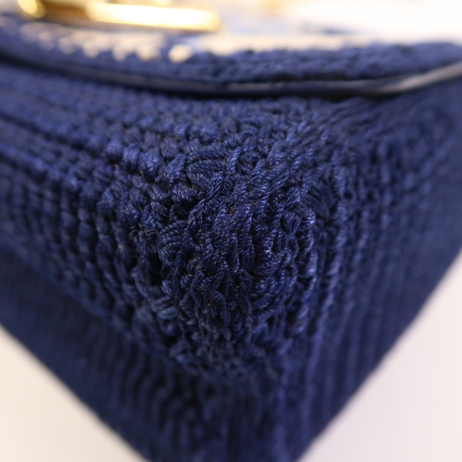 LOUIS VUITTON Crochet Twist MM金扣鏈帶肩背袋