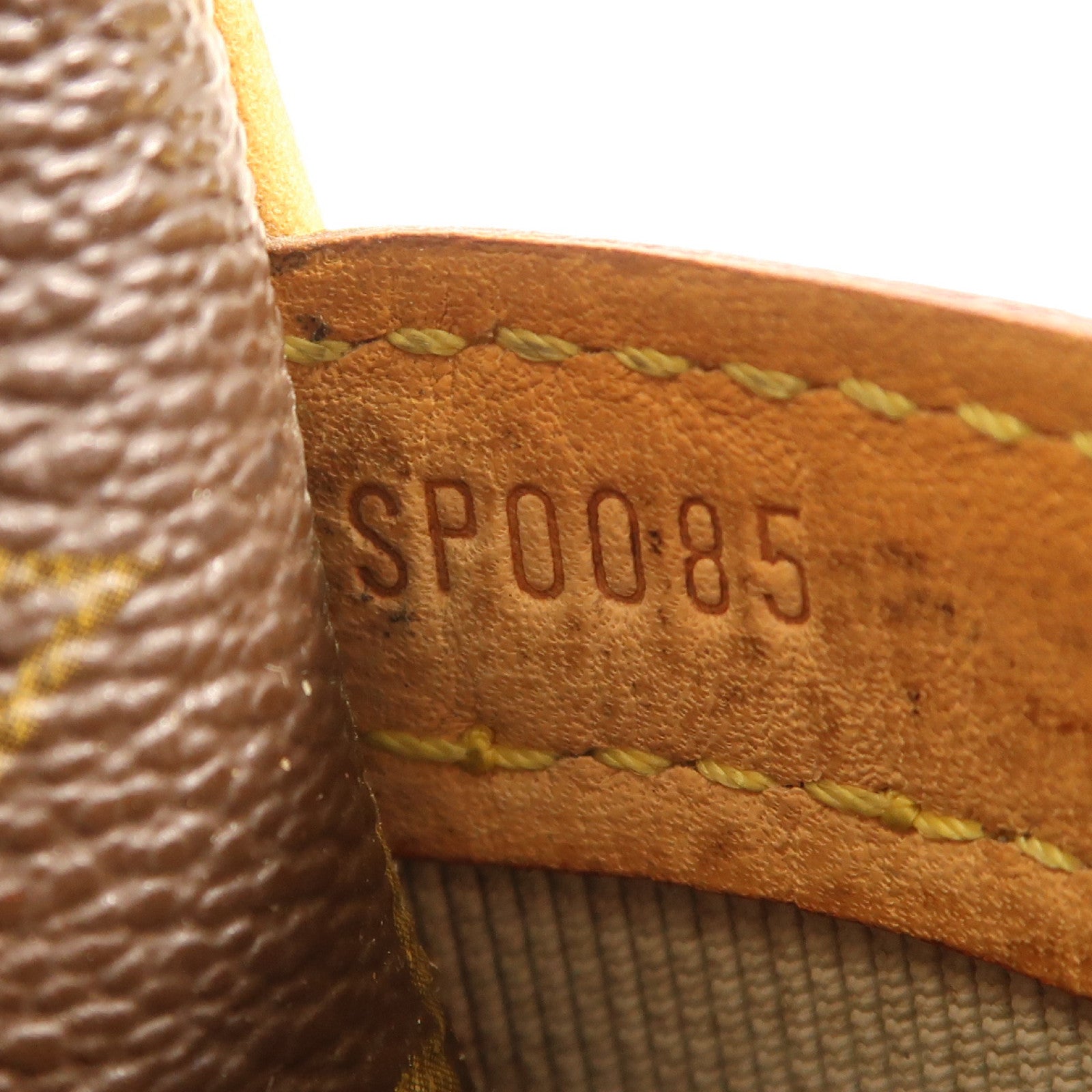 LOUIS VUITTON Monogram Reporter PM金扣肩背袋棕色