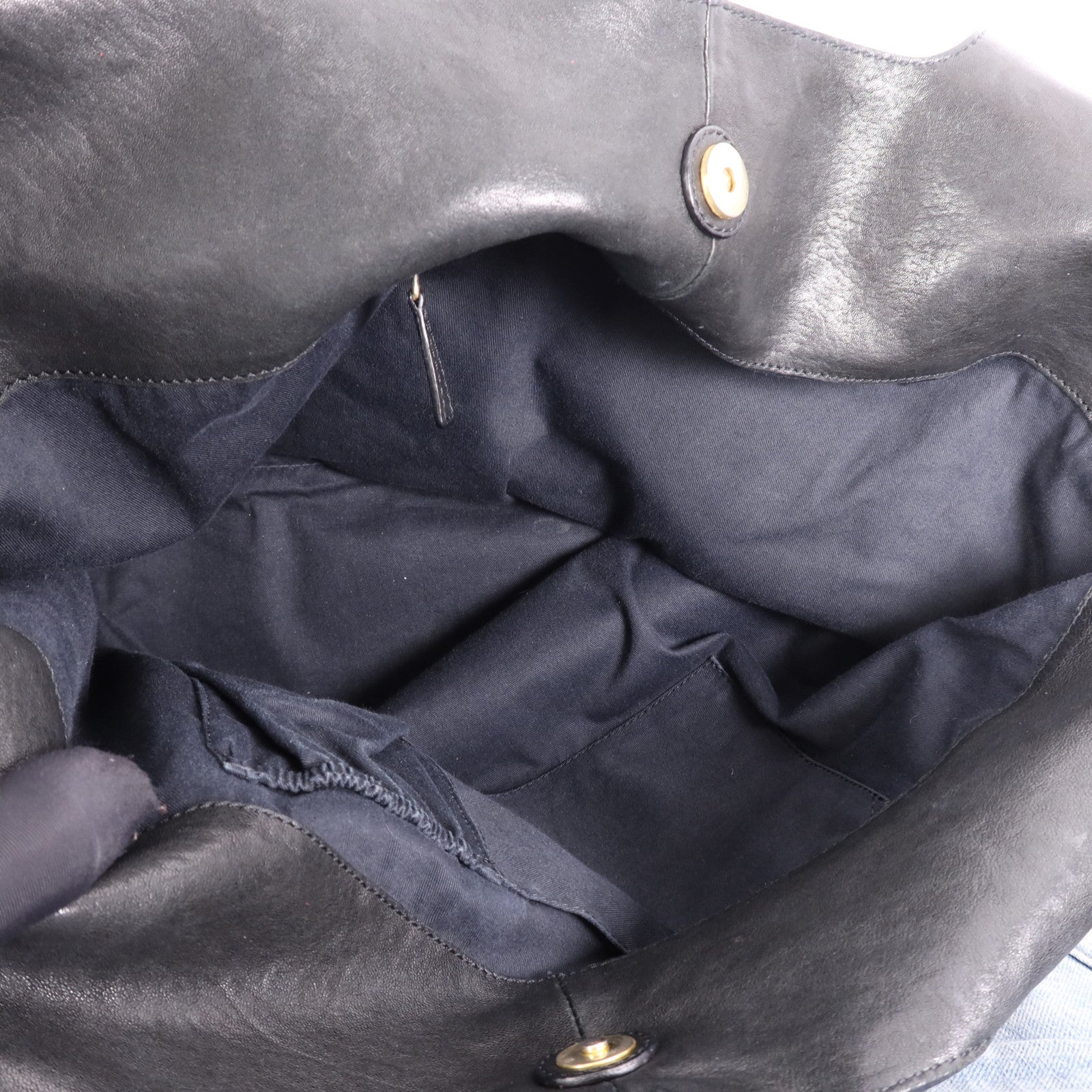 GIVENCHY 牛皮皮革Shoulder Bag金扣肩背袋