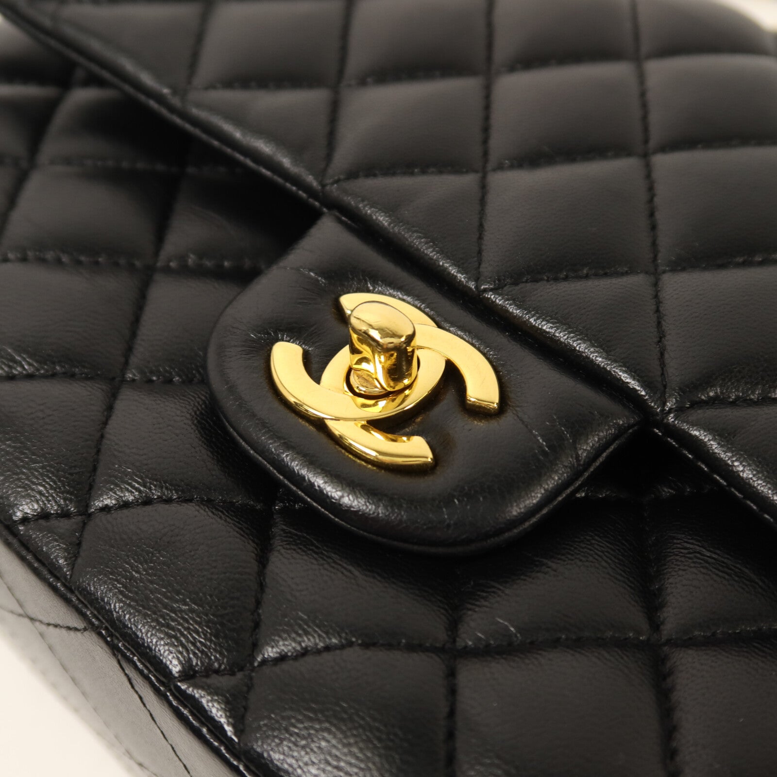 CHANEL 羊皮皮革Classic 25鏈帶肩背袋