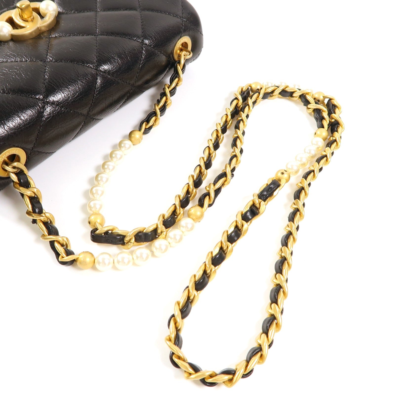 CHANEL 菱格牛皮皮革Shoulder Bag金扣鏈帶肩背袋黑色