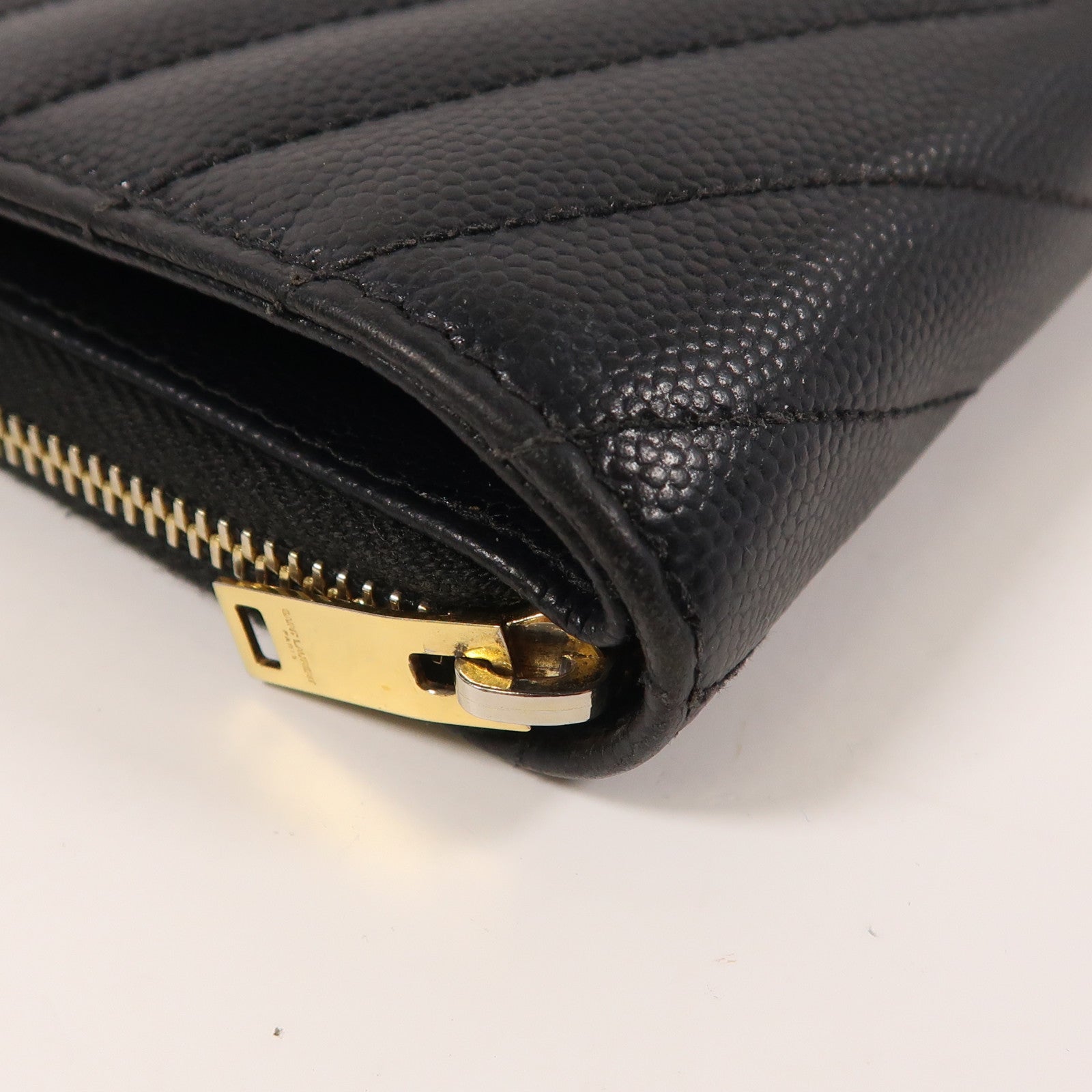 YVES SAINT LAURENT 牛皮皮革Wallet金扣錢包