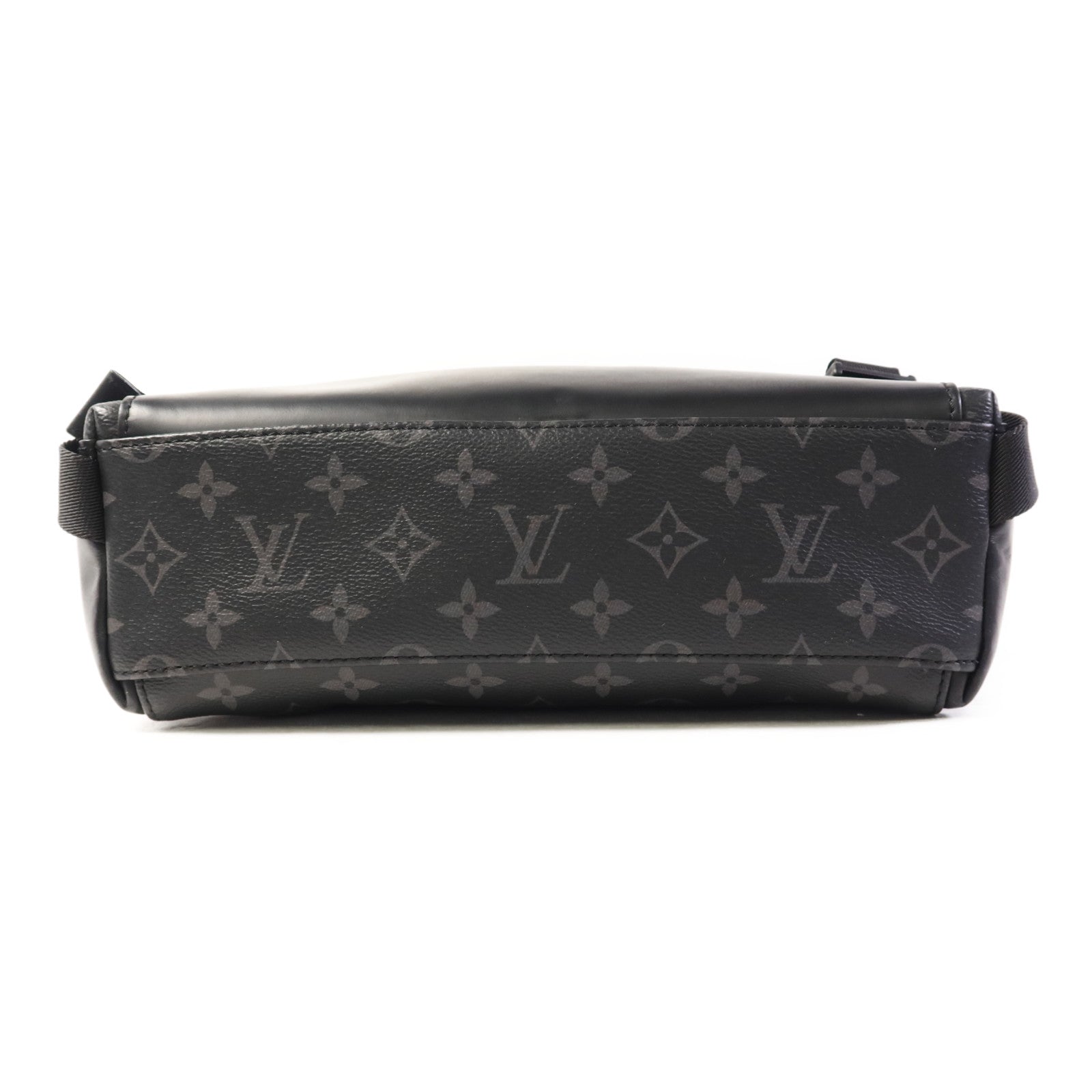 LOUIS VUITTON Monogram Eclipse Messenger PM Voyager銀扣肩背袋