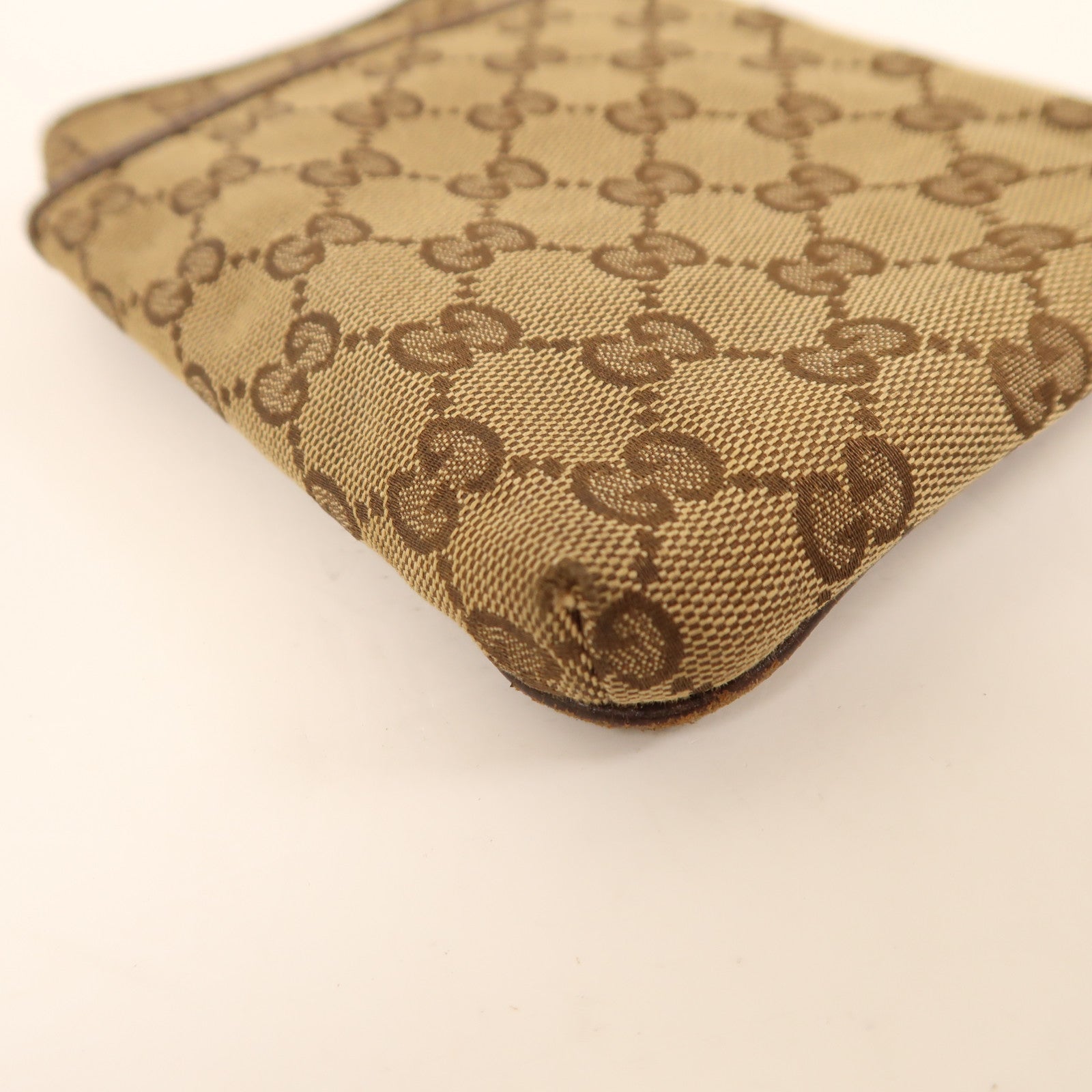 GUCCI 帆布Shoulder Bag銀扣肩背袋啡色