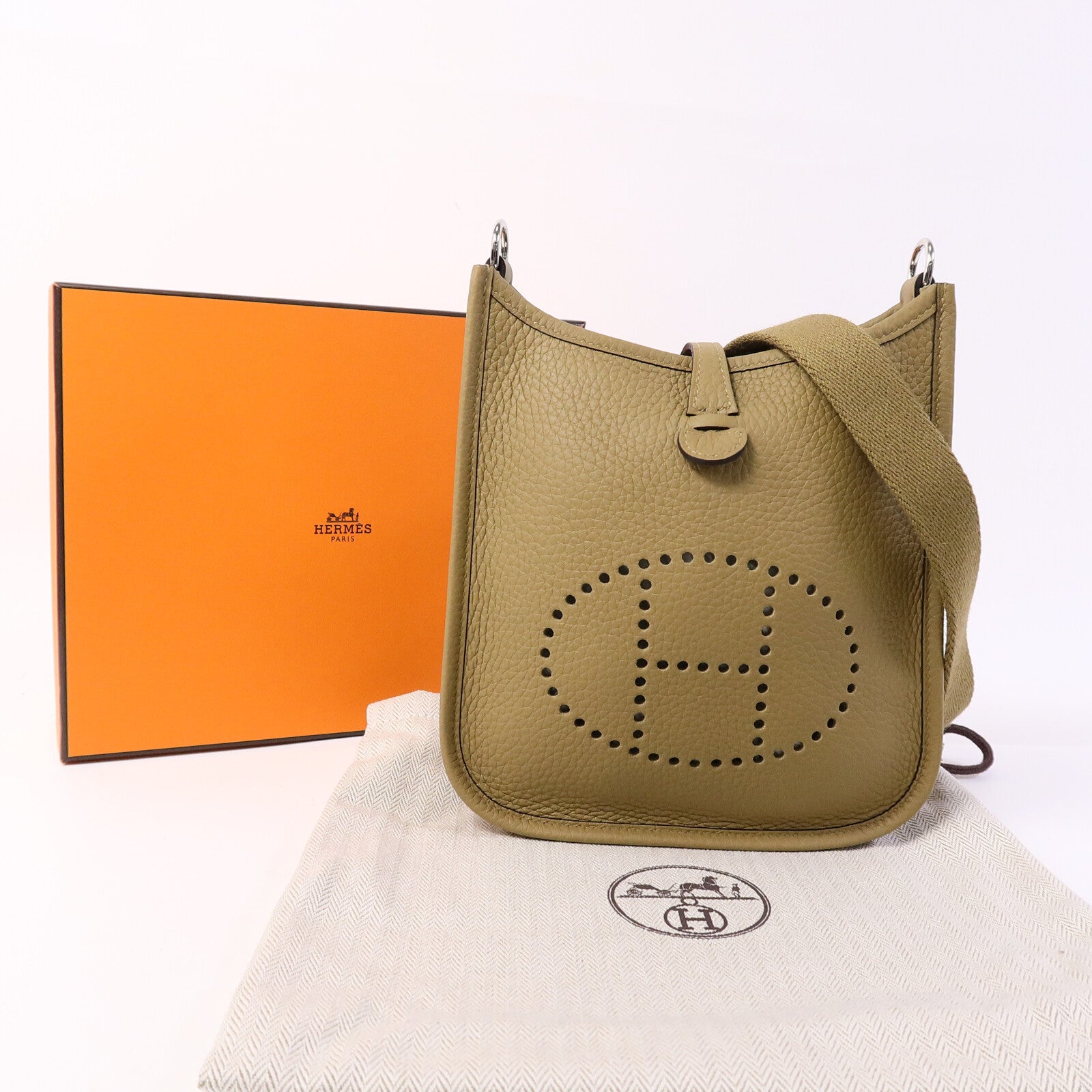 HERMES Clemence皮革 Evelyne TPM肩背袋Dune