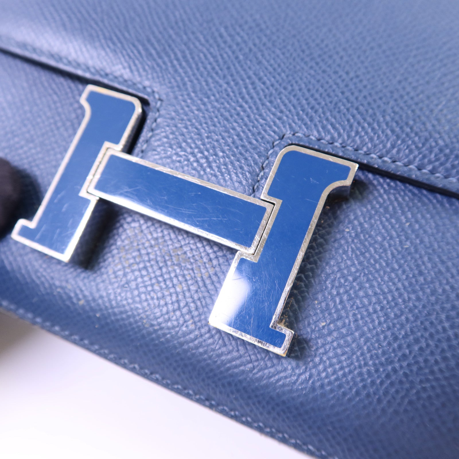 HERMES Epsom皮革Constance Mini銀扣肩背袋