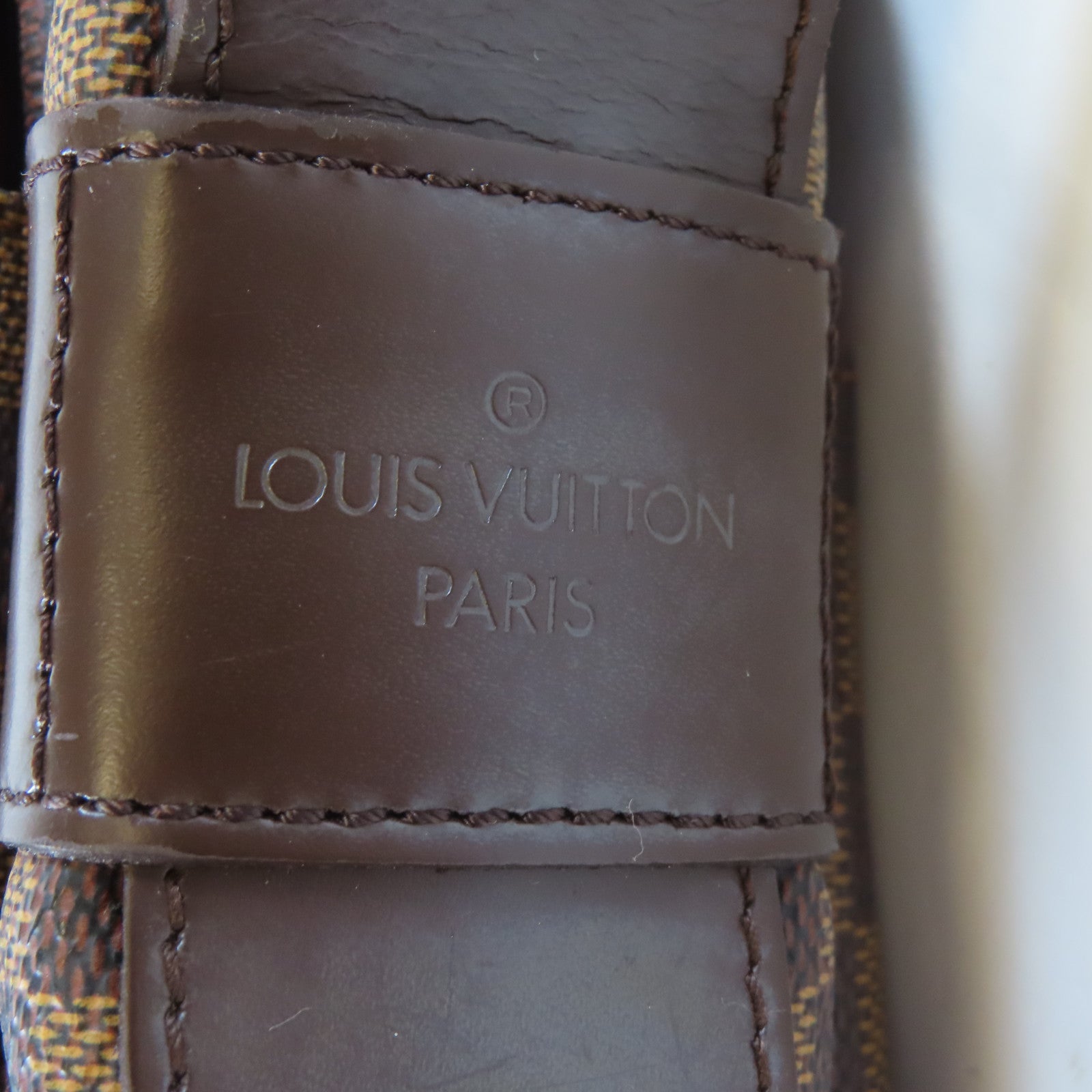 LOUIS VUITTON Damier Ebene Naviglio金扣肩背袋啡色