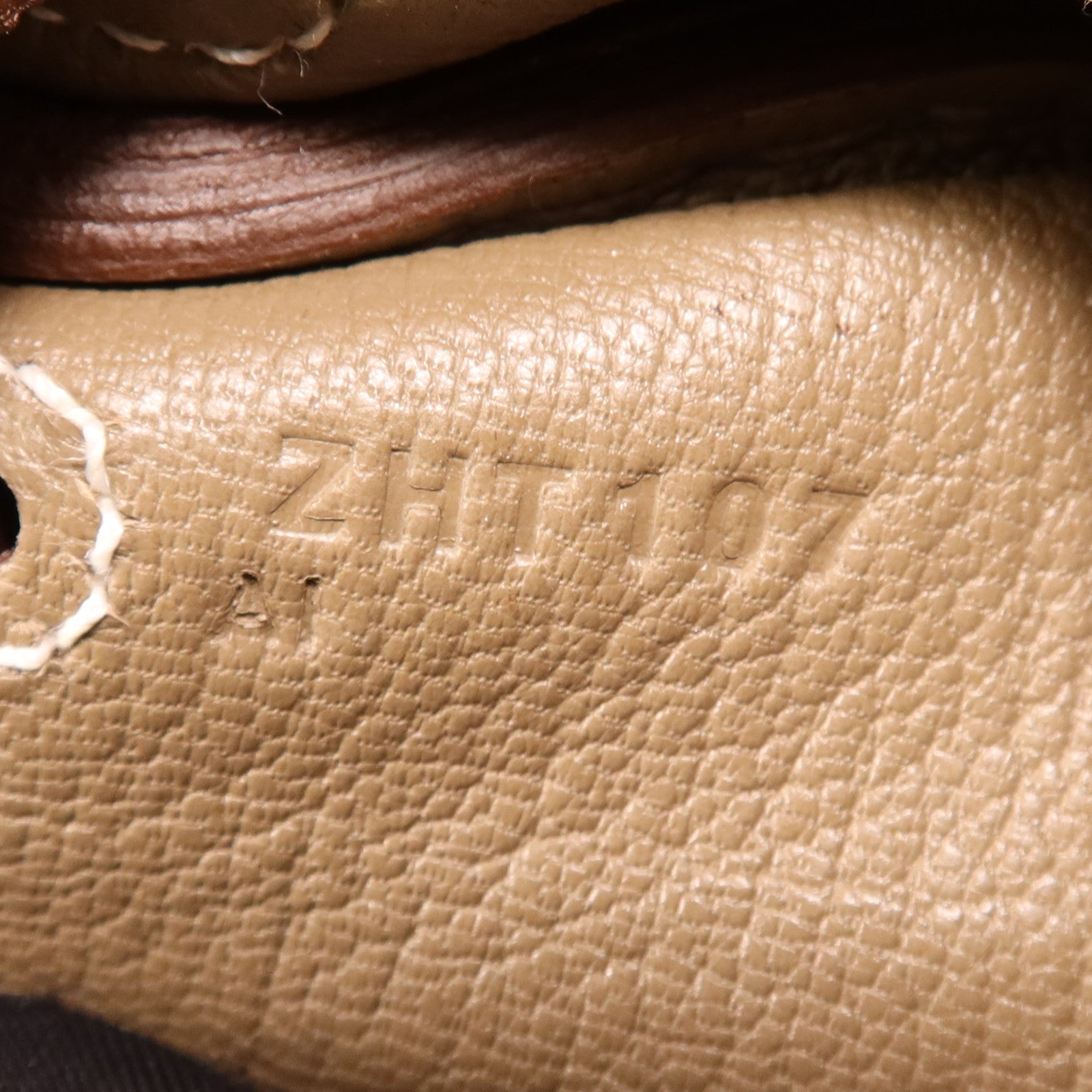 HERMES Togo皮革Kelly 25金扣手挽肩背兩用袋Etoupe