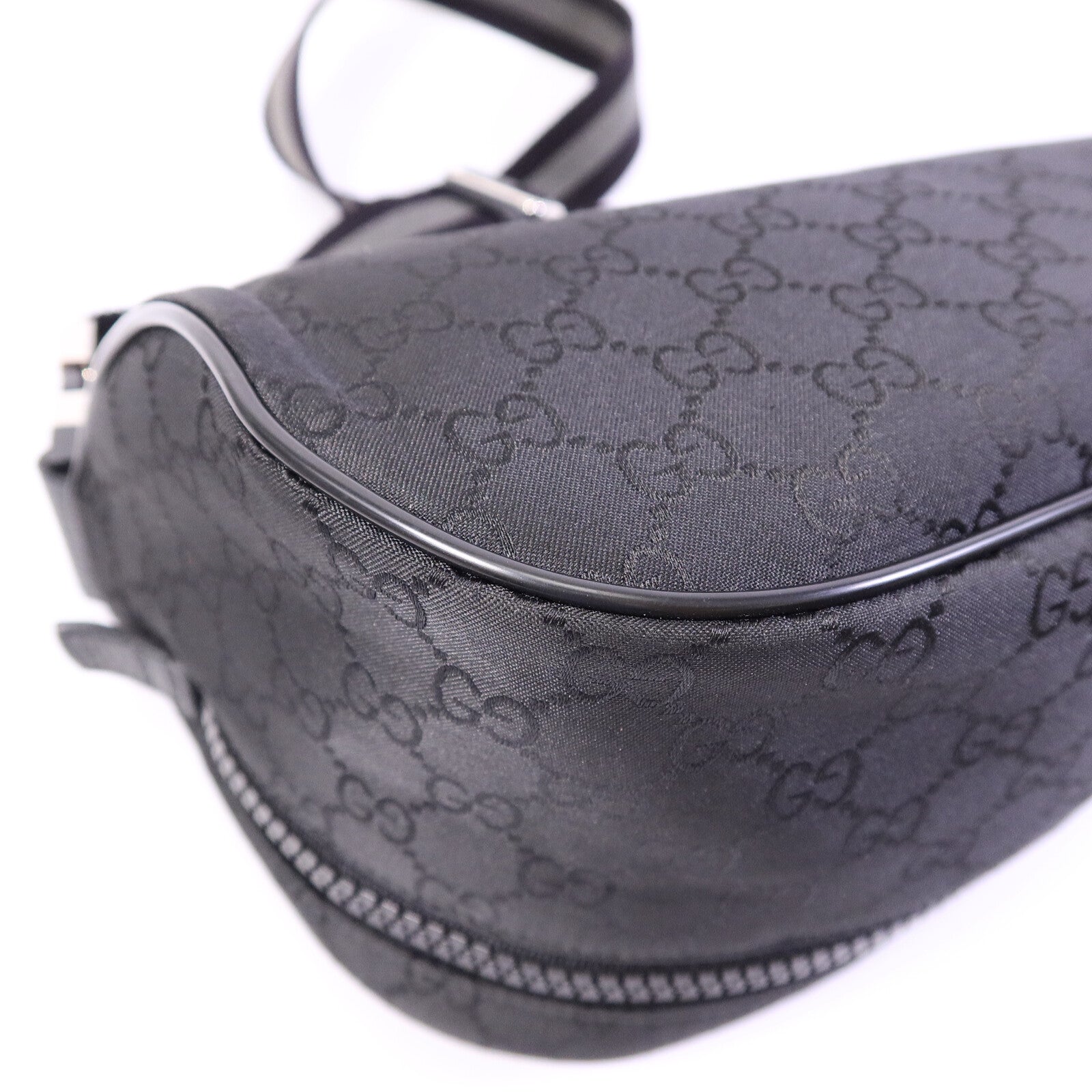 GUCCI 尼龍Waist Bag肩背袋