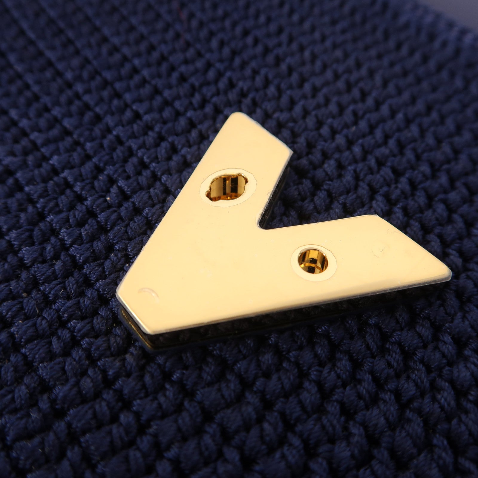 LOUIS VUITTON Crochet Twist MM金扣鏈帶肩背袋