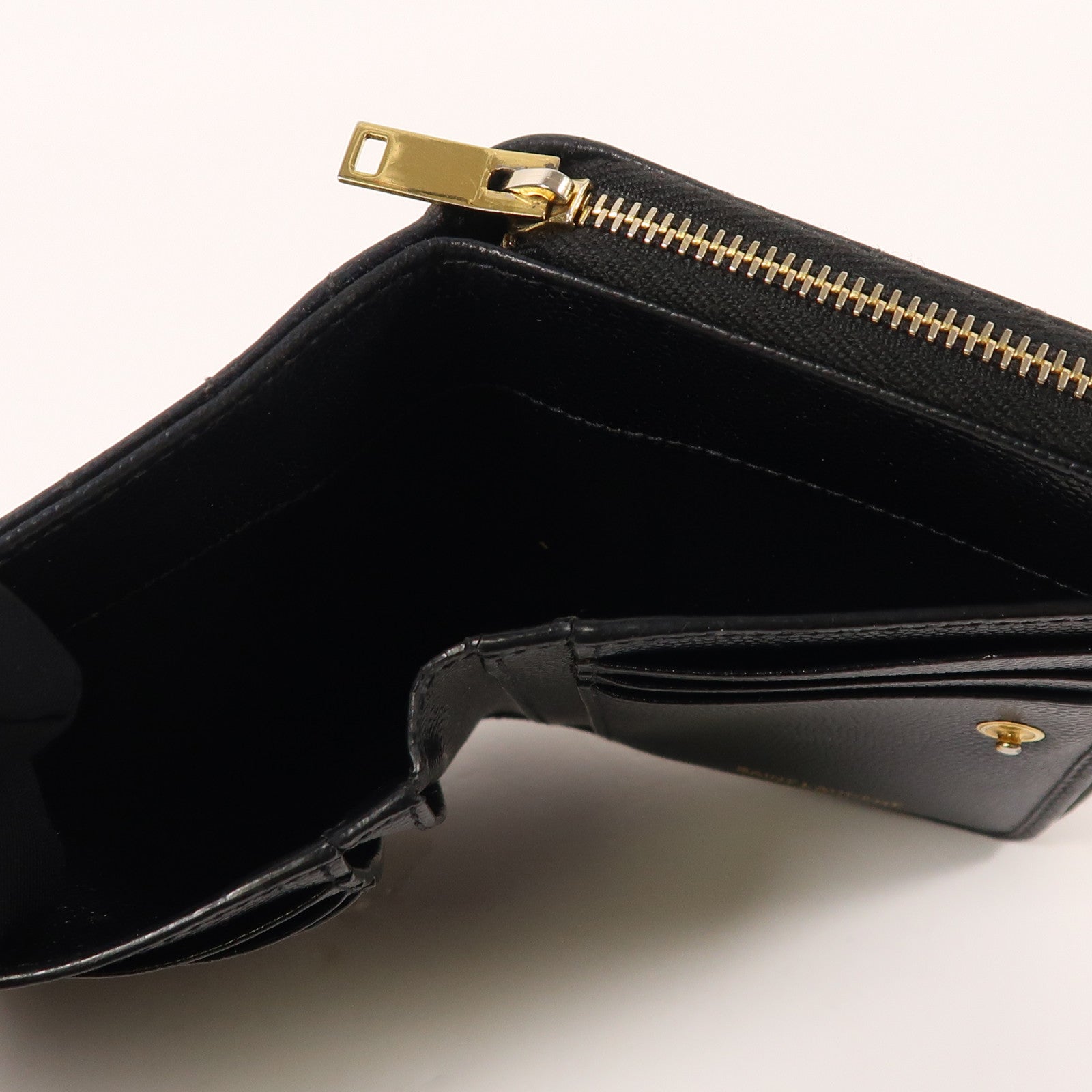 YVES SAINT LAURENT 牛皮皮革Wallet金扣錢包