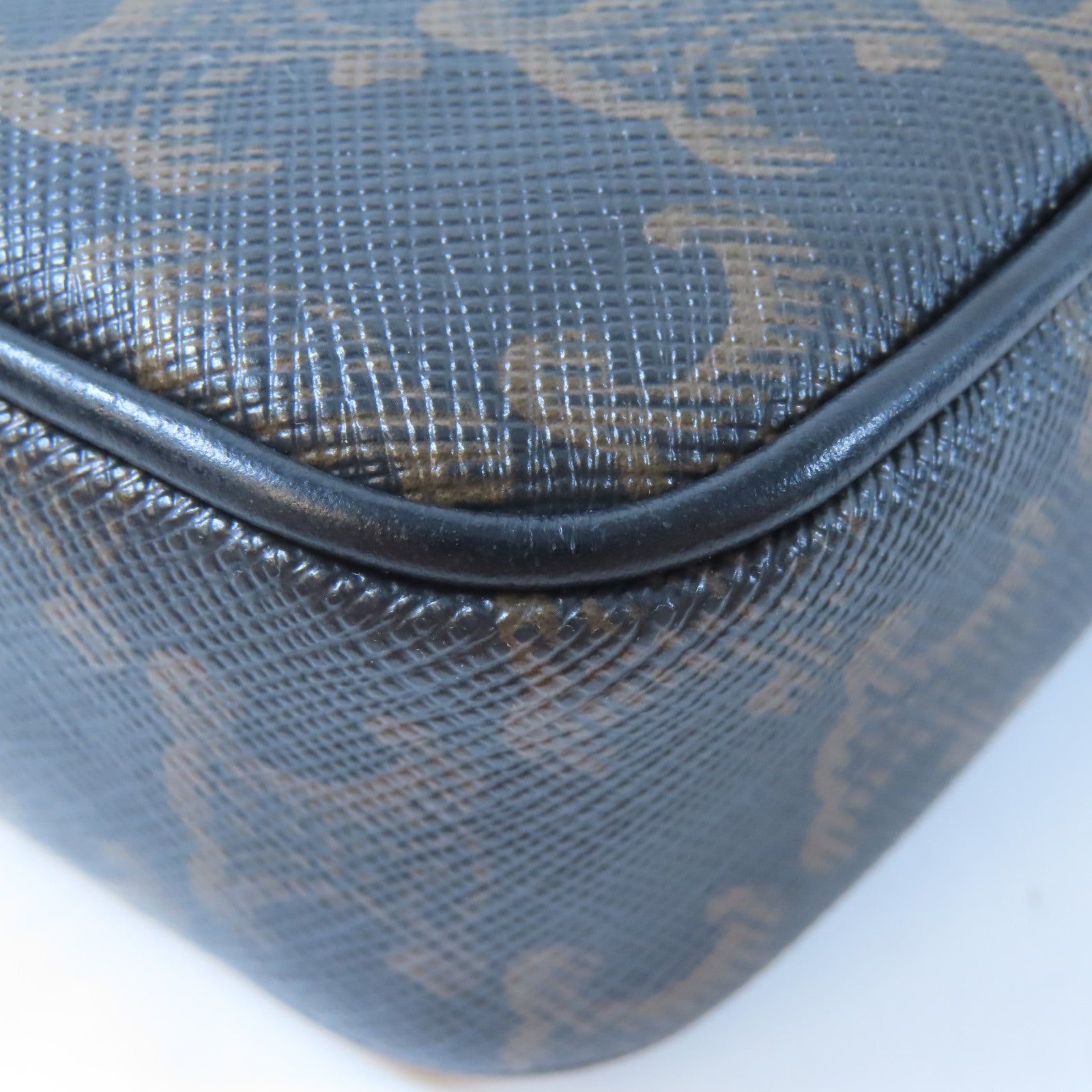 CELINE 塗層帆布Camera Bag金扣肩背袋黑色/啡色