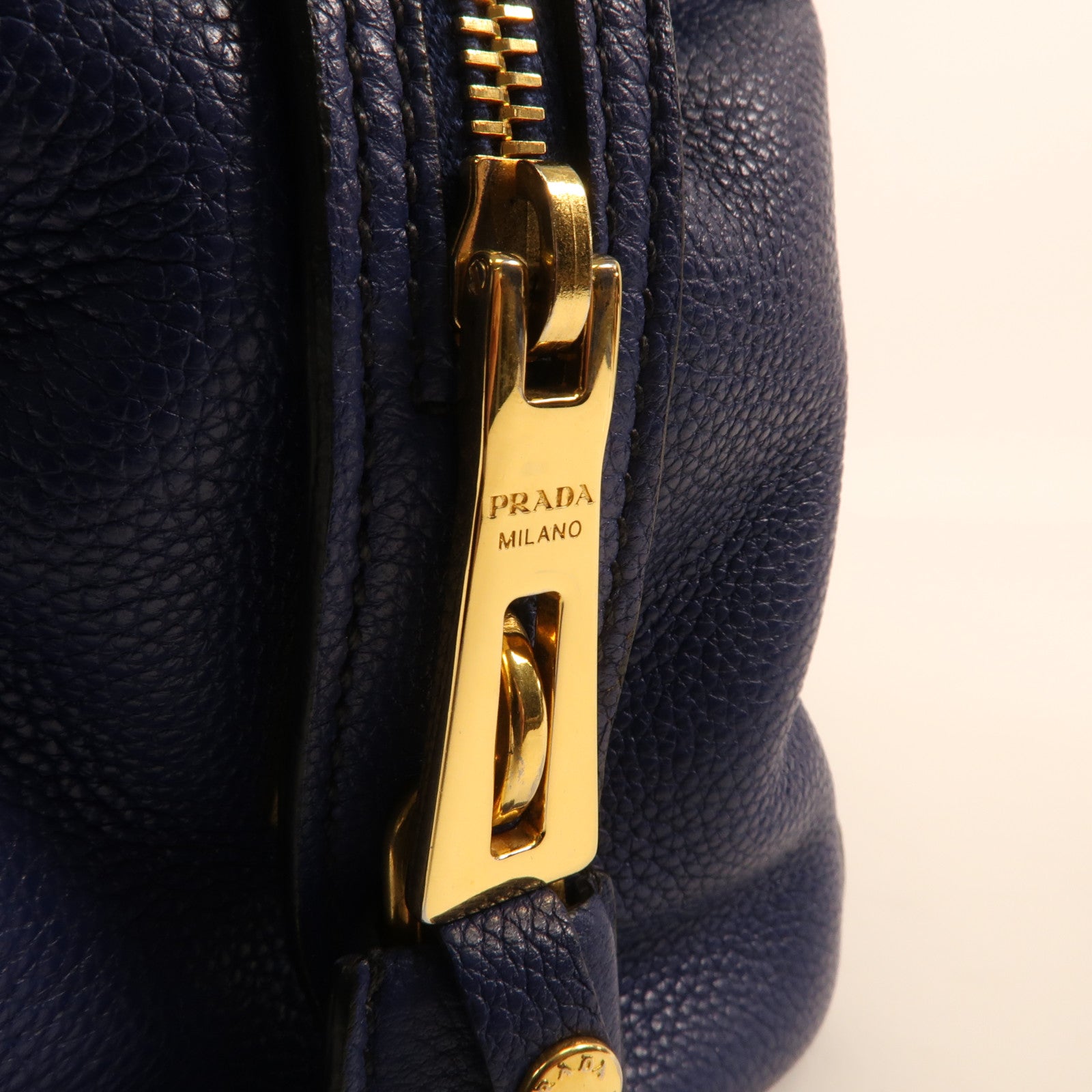 PRADA 牛皮皮革2 way Shoulder金扣手挽肩背兩用袋