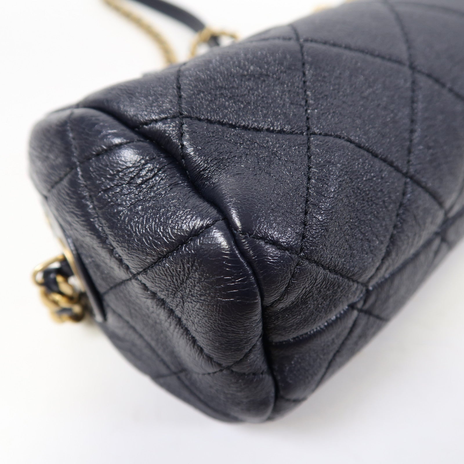 CHANEL 菱格羊皮皮革Chain Shoulder金扣鏈帶肩背袋深藍色