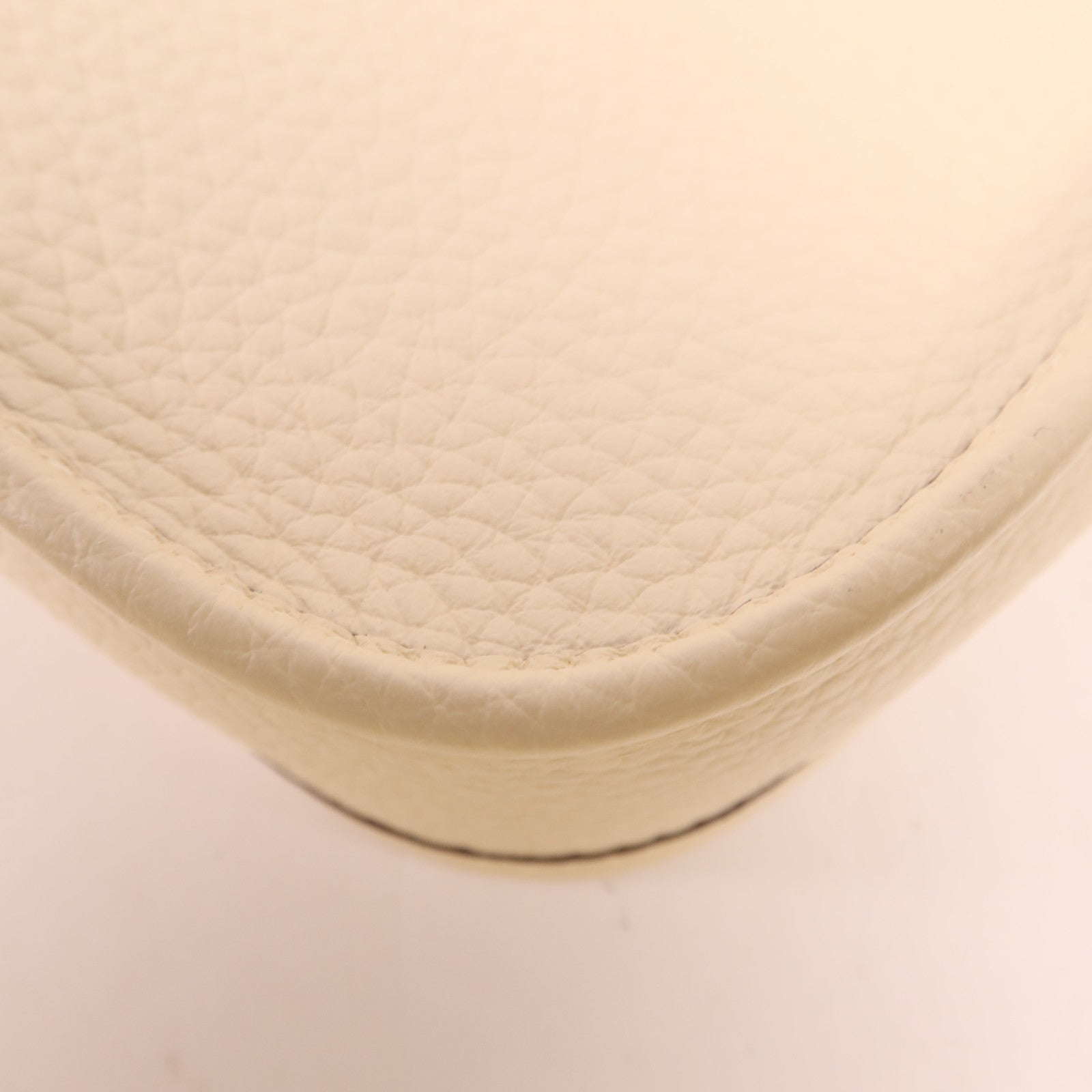 HERMES Clemence皮革Evelyne TPM金扣肩背袋Nata