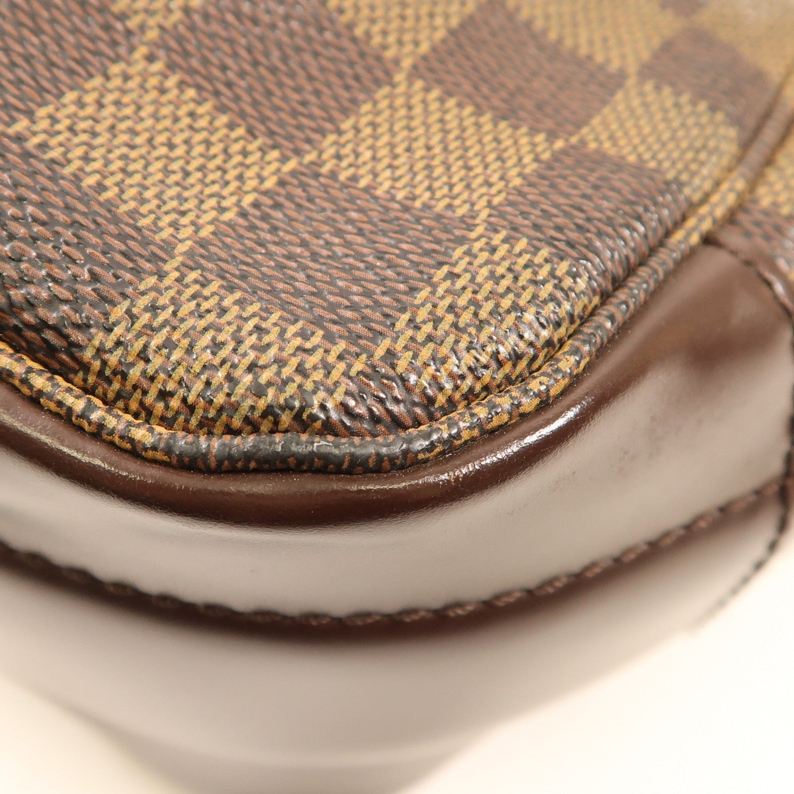 LOUIS VUITTON 【激減優惠】Damier Bastille金扣肩背袋/斜挎包