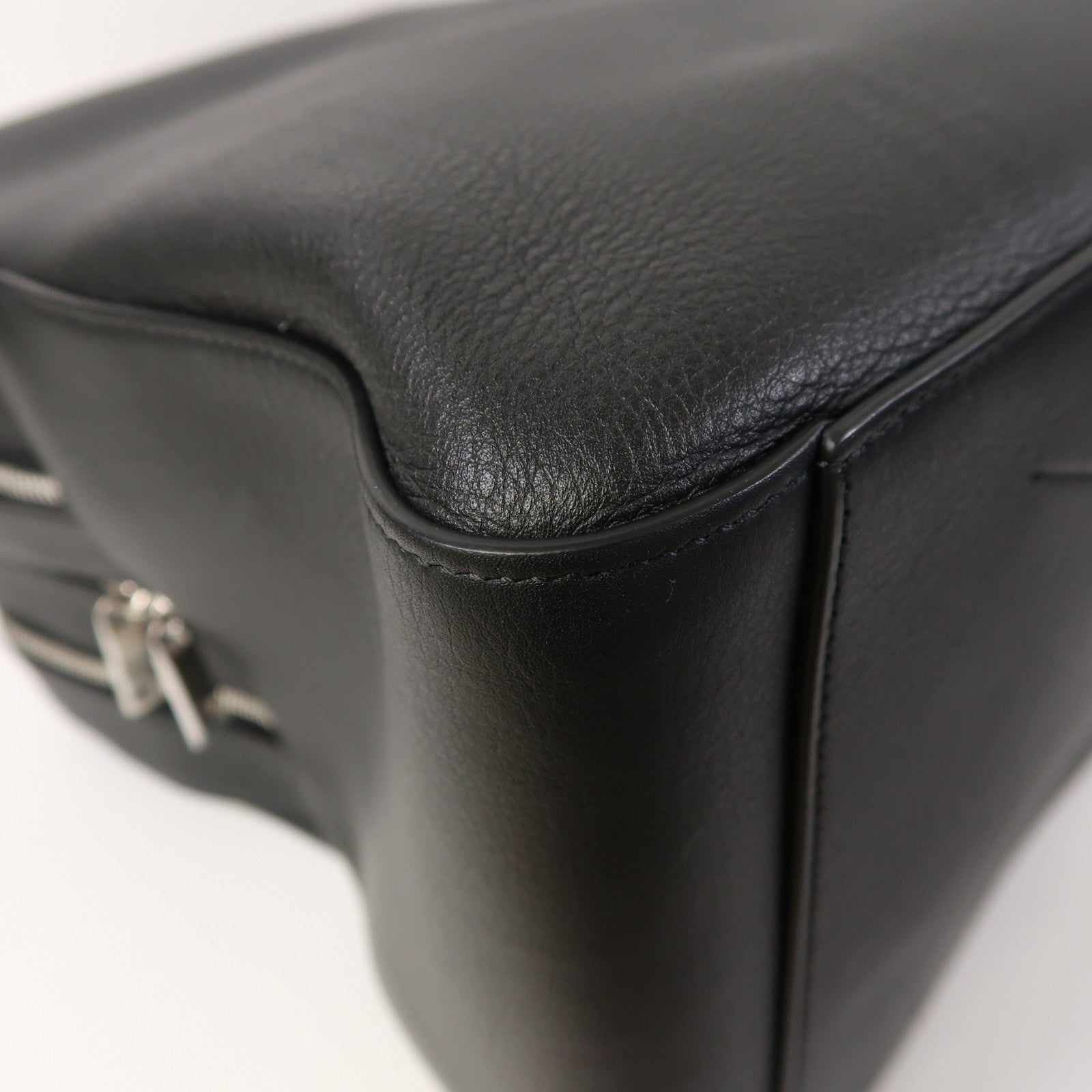 Salvatore Ferragamo 皮革2 Way Shoulder銀扣手挽肩背兩用袋黑色
