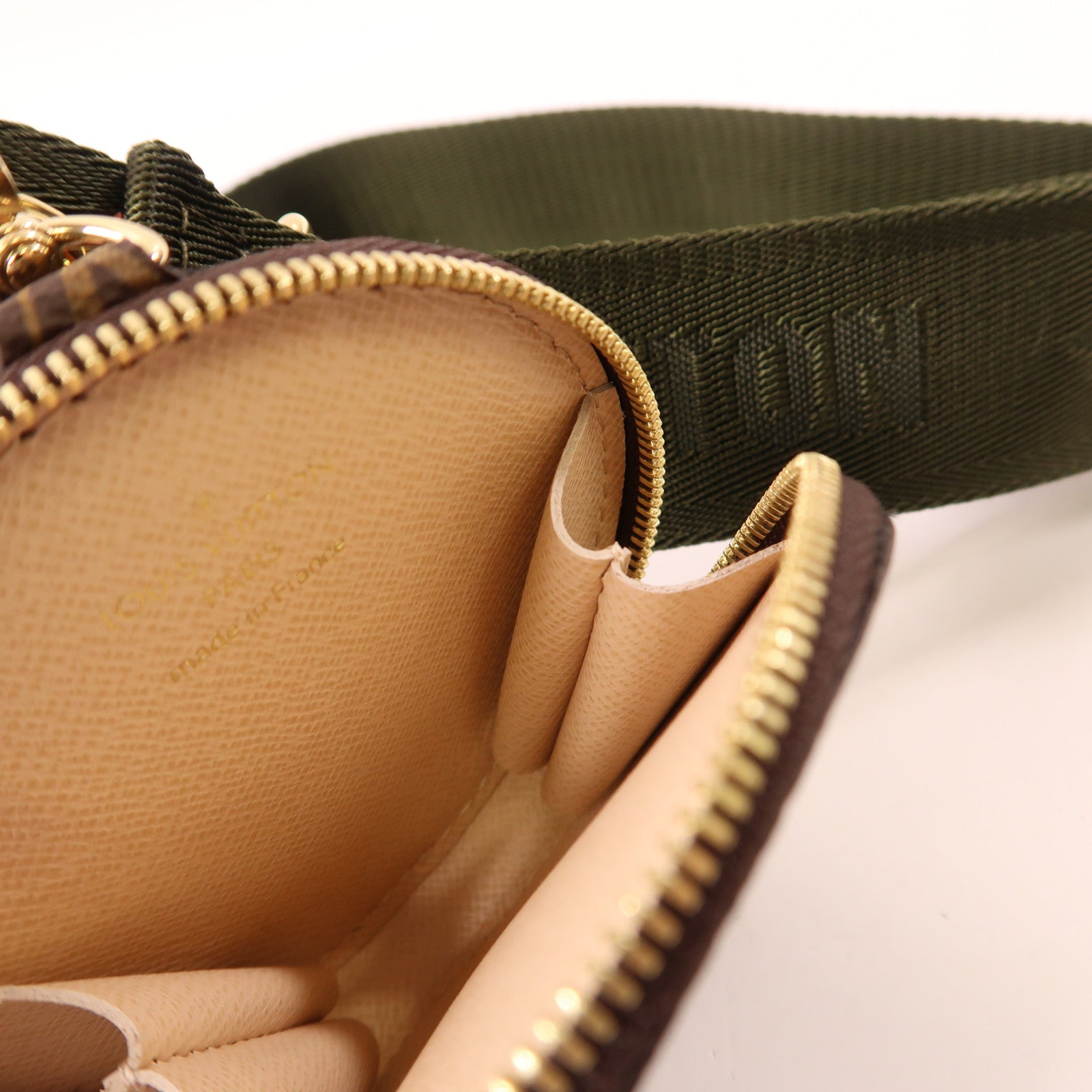 LOUIS VUITTON Monogram Multi Pochette Accessoires金扣肩背袋棕色