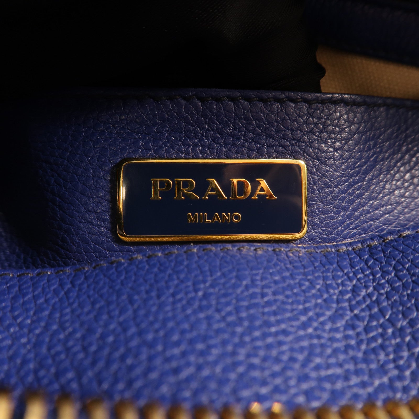PRADA 牛皮皮革2 way Shoulder金扣手挽肩背兩用袋