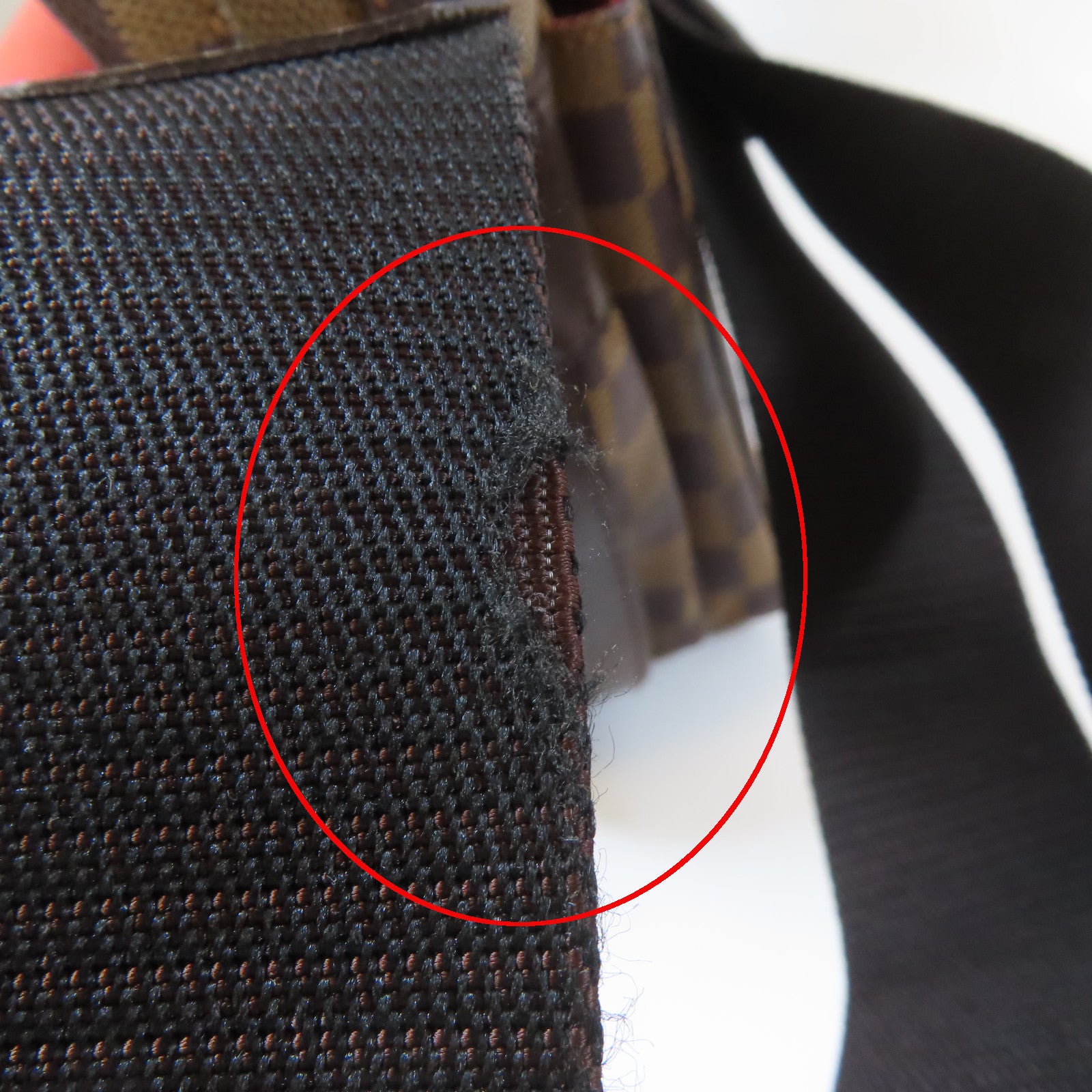 LOUIS VUITTON Damier Ebene Naviglio金扣肩背袋啡色