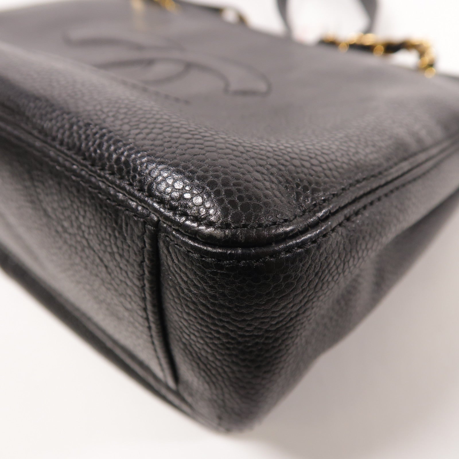 CHANEL 牛皮皮革Chain Shoulder金扣肩背袋