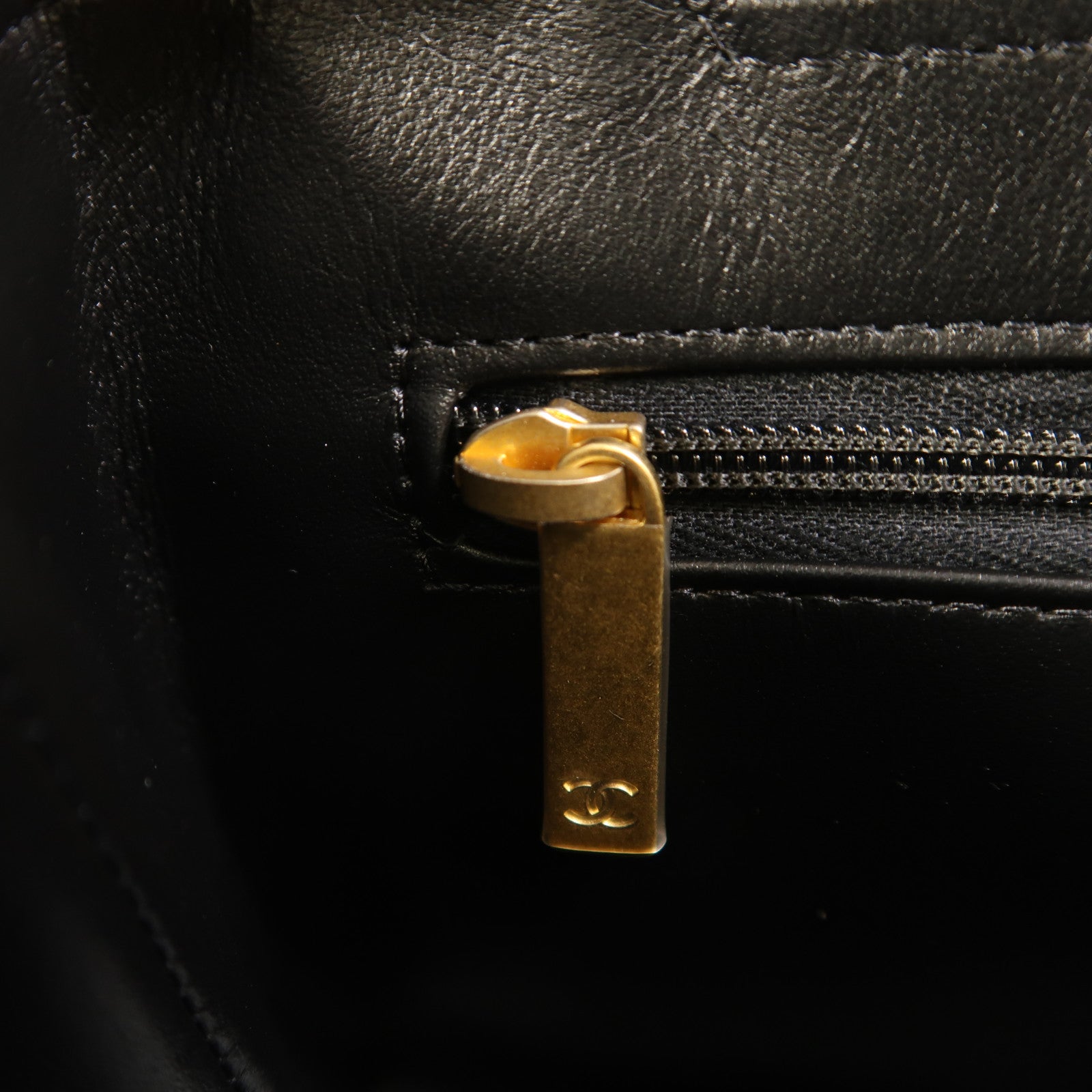 CHANEL 牛皮皮革Mini Kelly金扣手挽肩背兩用袋