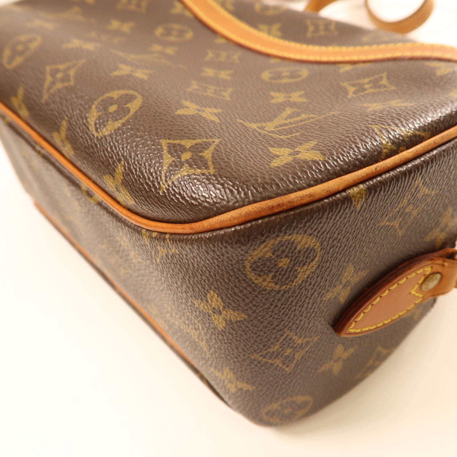 LOUIS VUITTON 【激減優惠】Monogram Blois金扣肩背袋啡色
