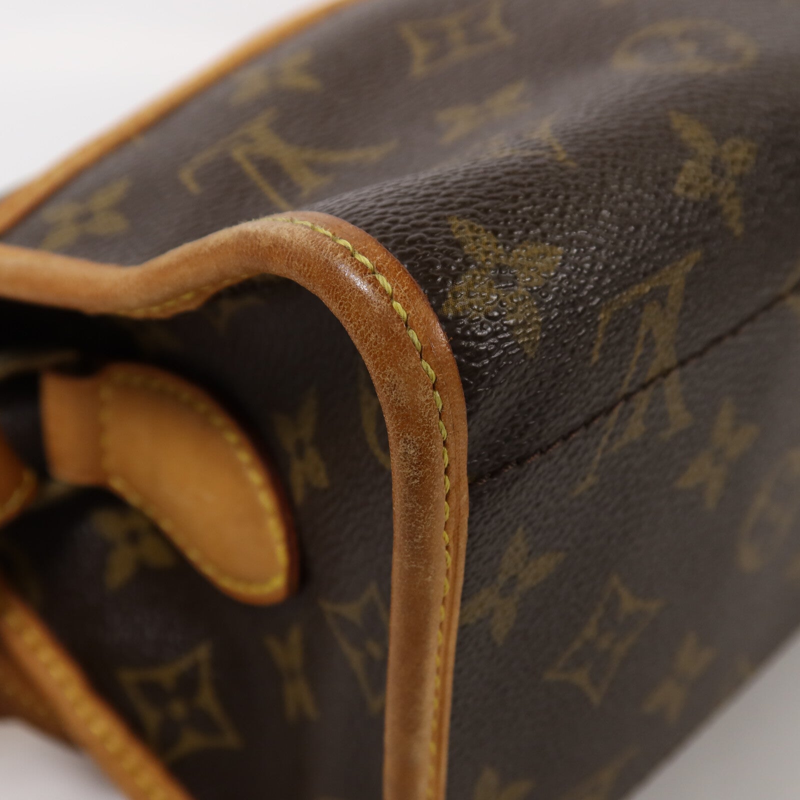 LOUIS VUITTON Monogram Popincourt Long金扣肩背袋