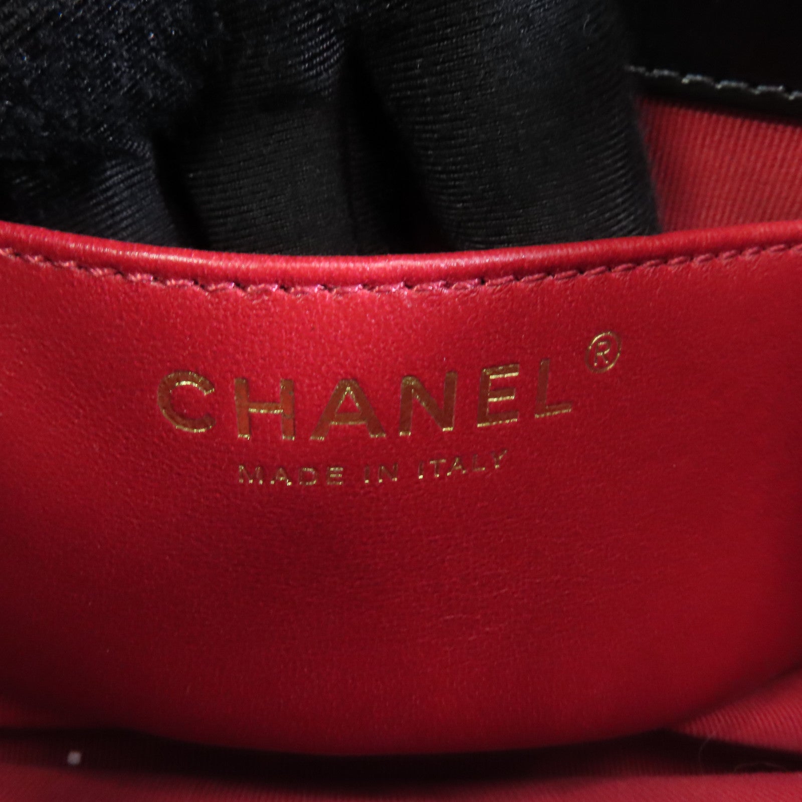 CHANEL 菱格牛皮皮革Chain Shoulder金扣鏈帶肩背袋袋黑色