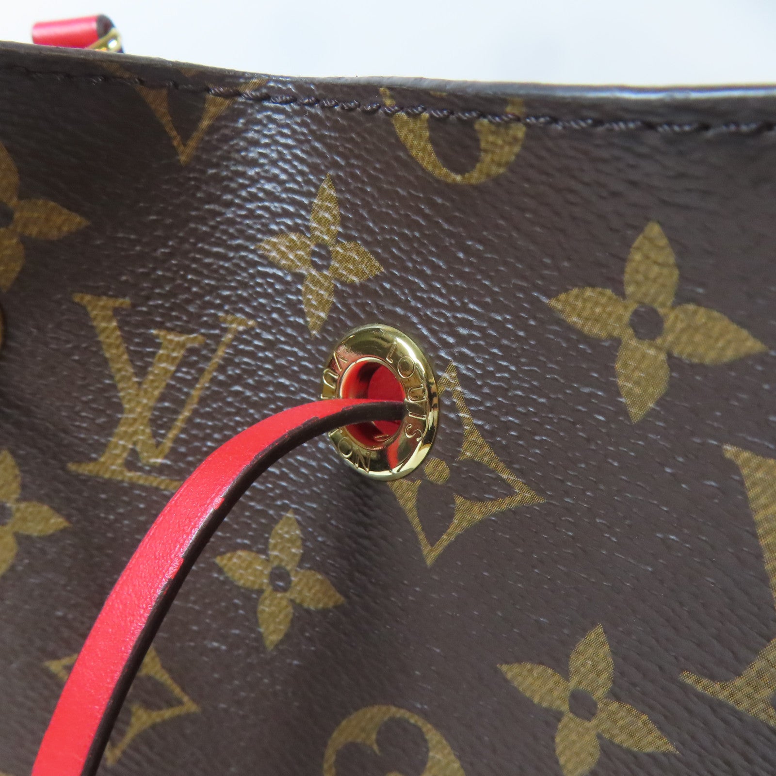 LOUIS VUITTON Monogram Neo Noe MM金扣肩背袋紅色/啡色