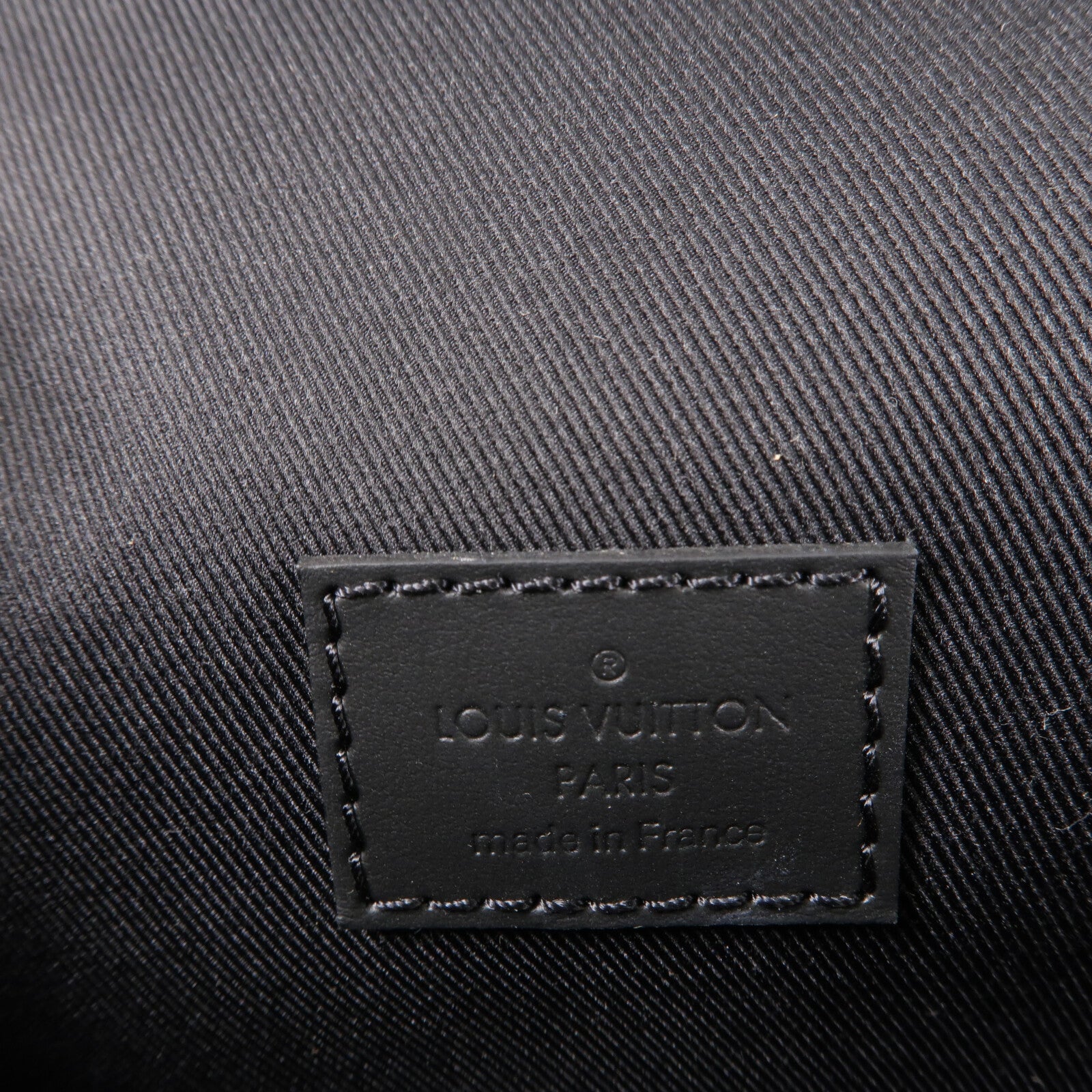 LOUIS VUITTON Monogram Taurillon Steamer Wearable Wallet肩背袋