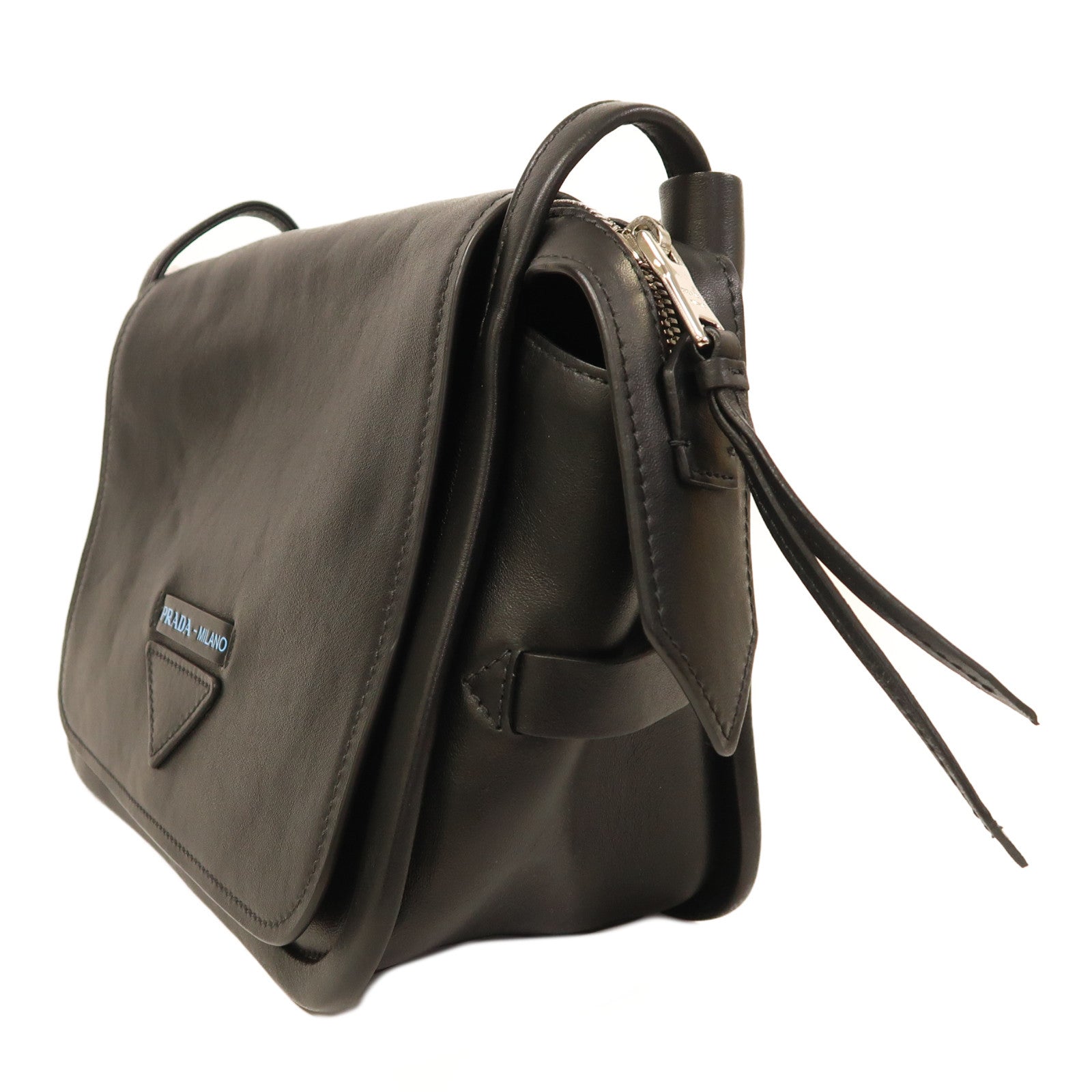 PRADA 羊皮皮革Etiquette Bag銀扣肩背袋黑色