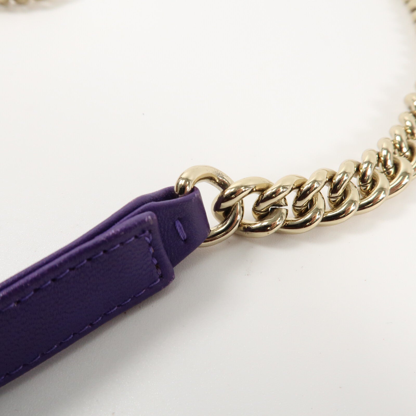 CHANEL 羊皮皮革Boy WOC Wallet On Chain金扣鏈帶肩背袋