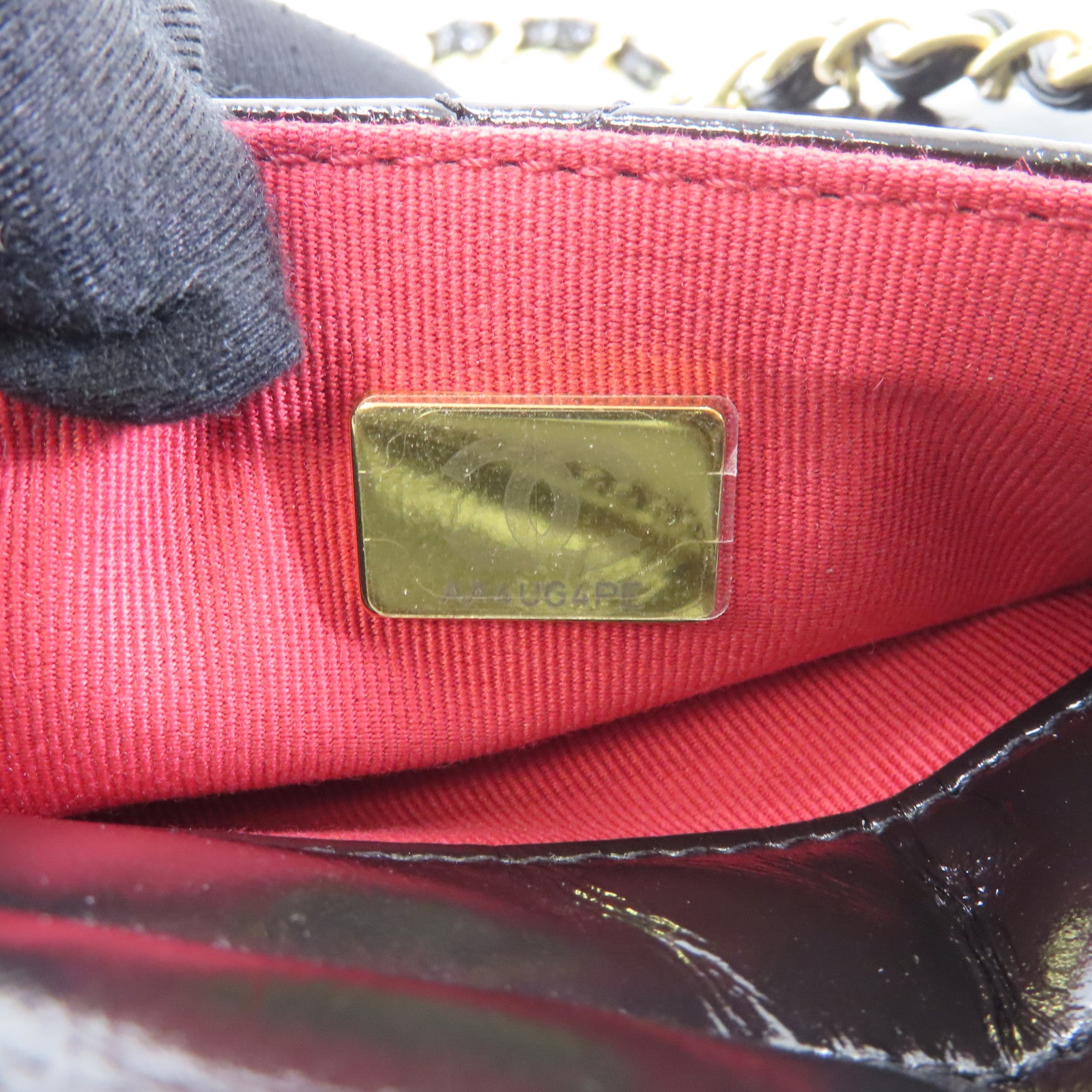 CHANEL 菱格牛皮皮革Chain Shoulder金扣鏈帶肩背袋袋黑色